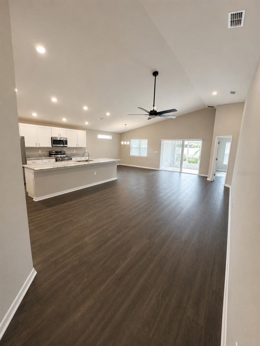 1373 Mezzavalle, Auburndale, FL 33823