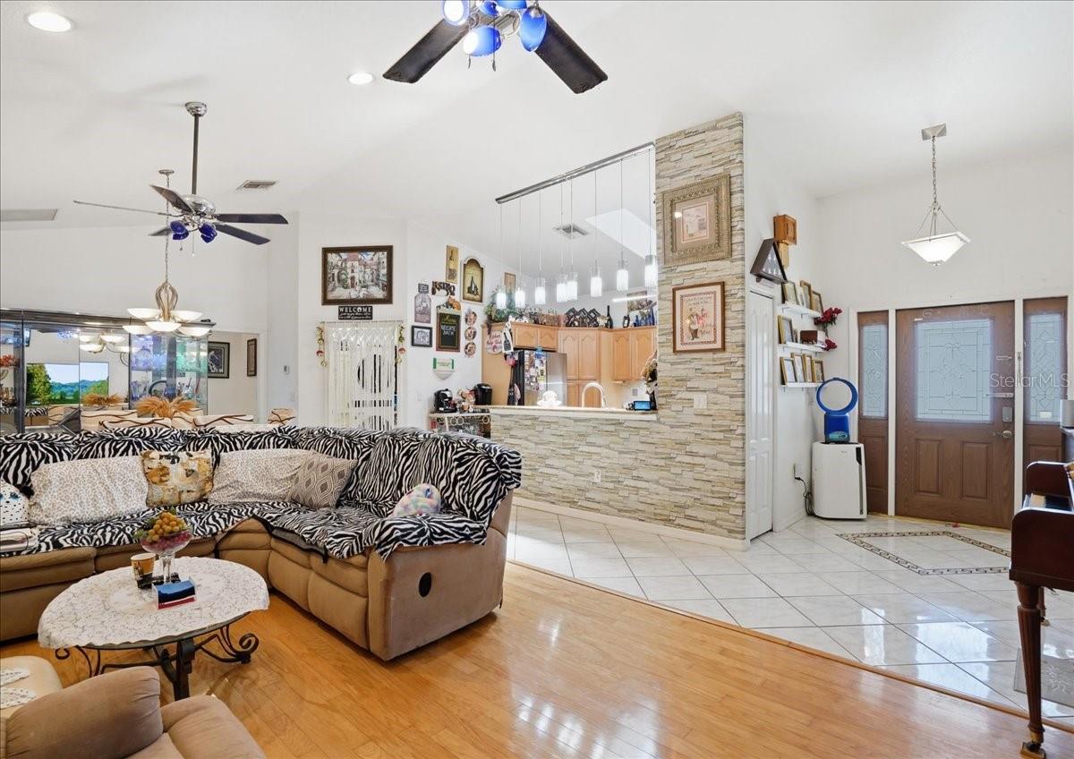 6993 Manniz, Port Charlotte, FL 33981
