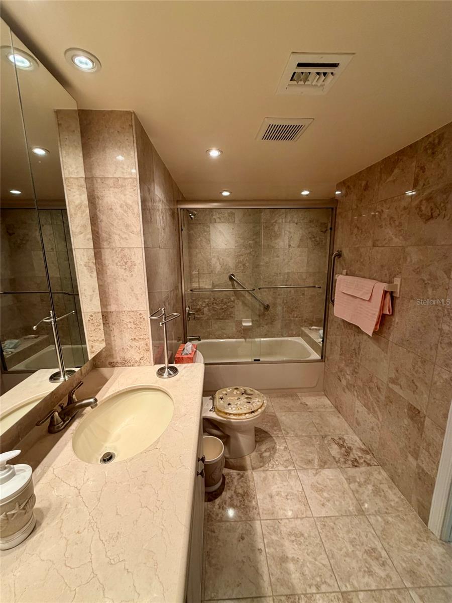 180 20th Unit 303, Deerfield Beach, FL 33441