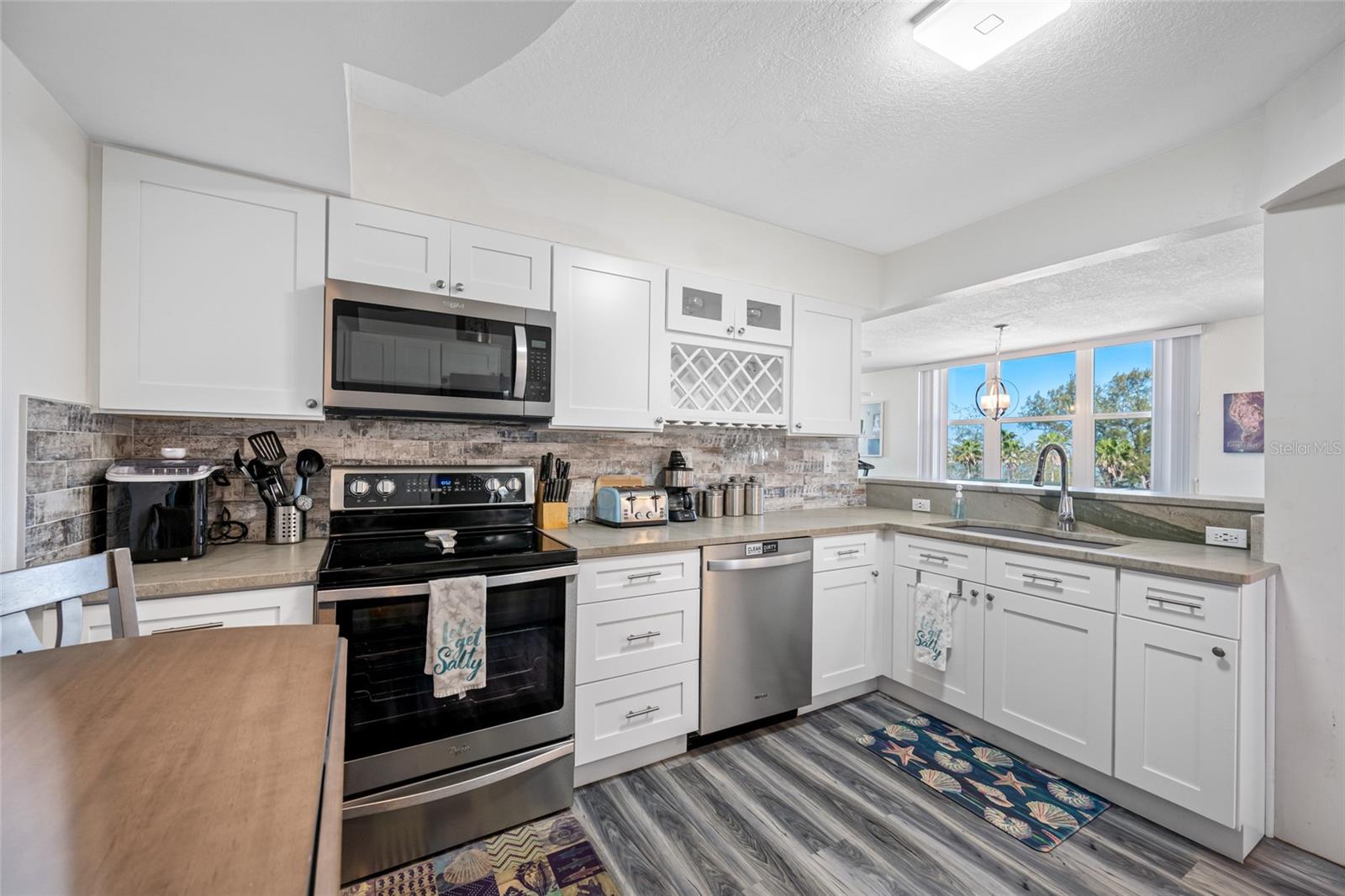 5701 Bahia del Mar Unit 408, St Petersburg, FL 33715