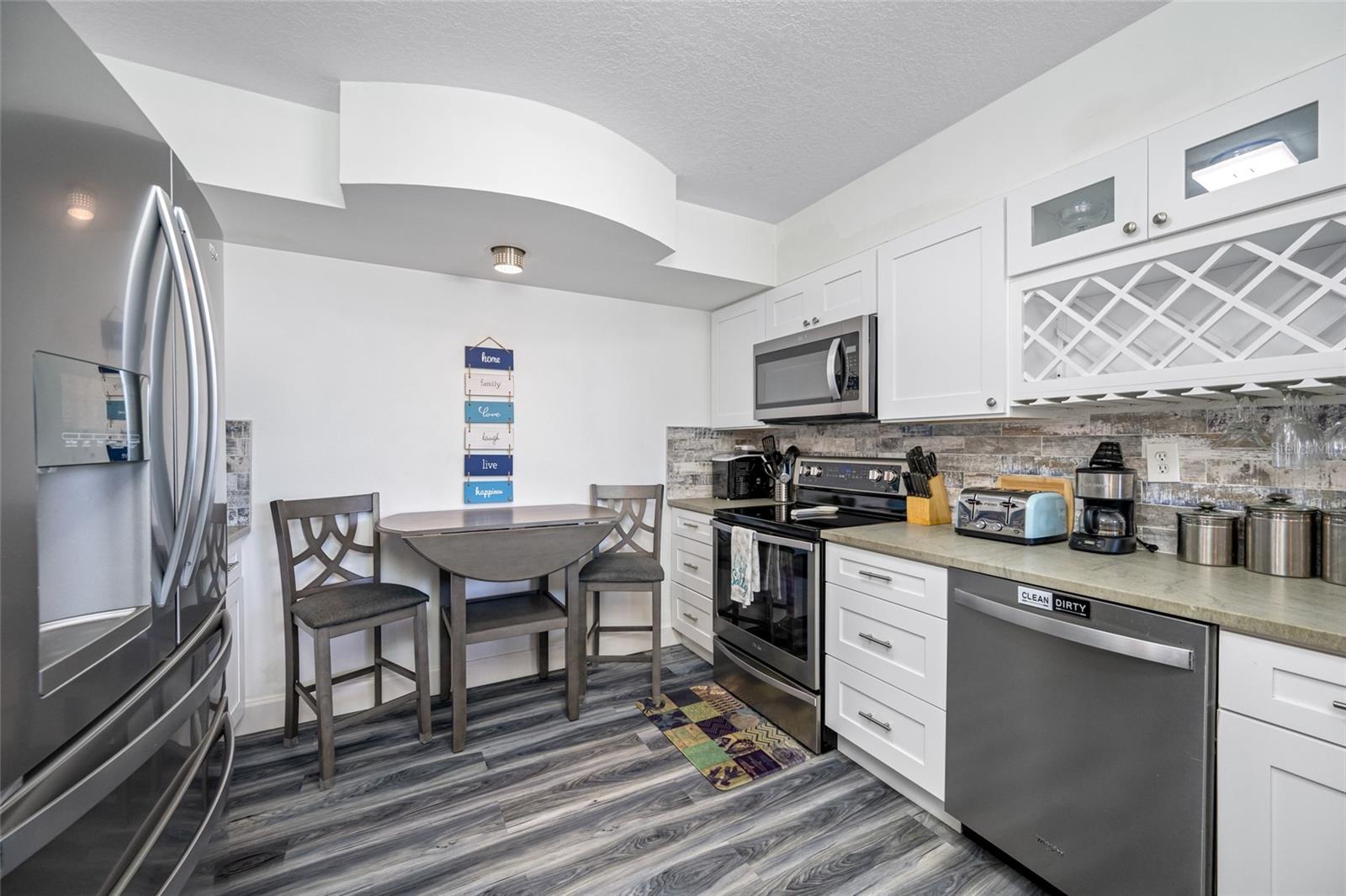 5701 Bahia del Mar Unit 408, St Petersburg, FL 33715