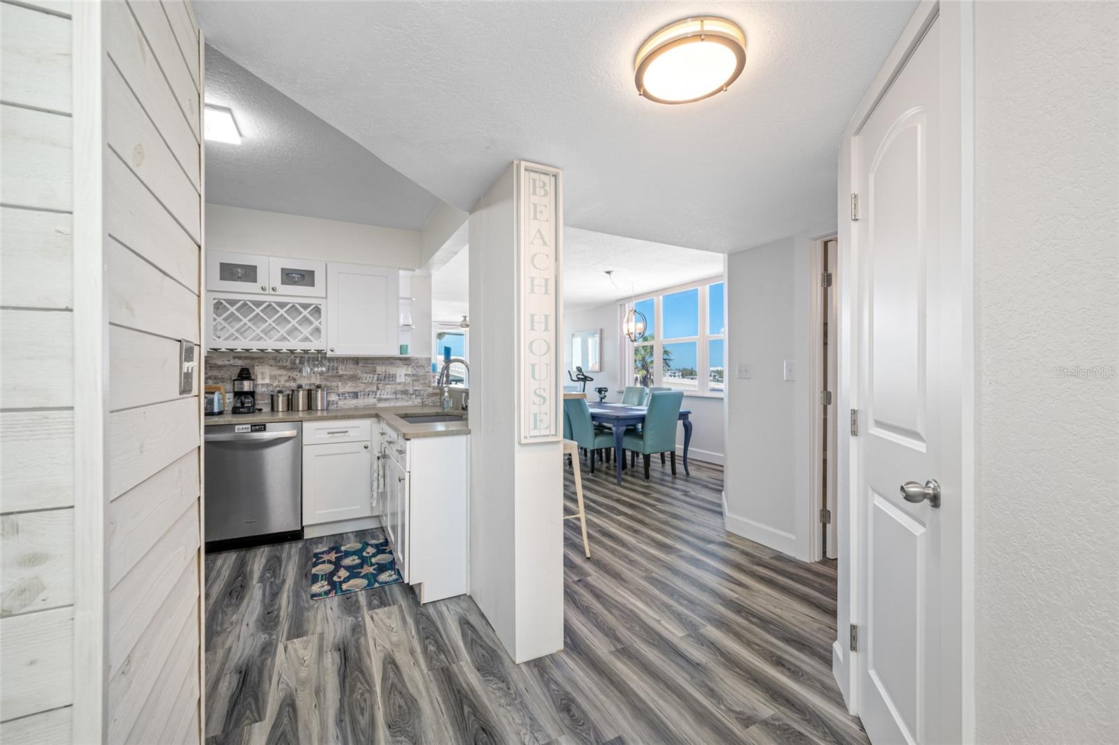 5701 Bahia del Mar Unit 408, St Petersburg, FL 33715