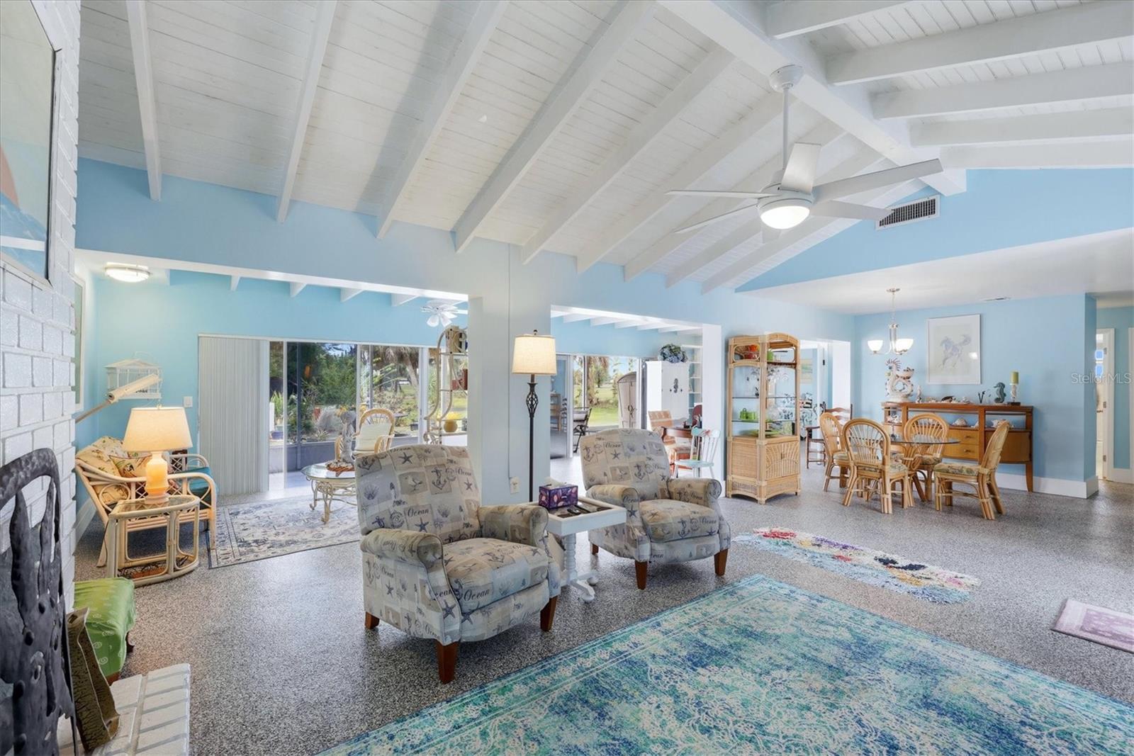 12 Golfview, Rotonda West, FL 33947