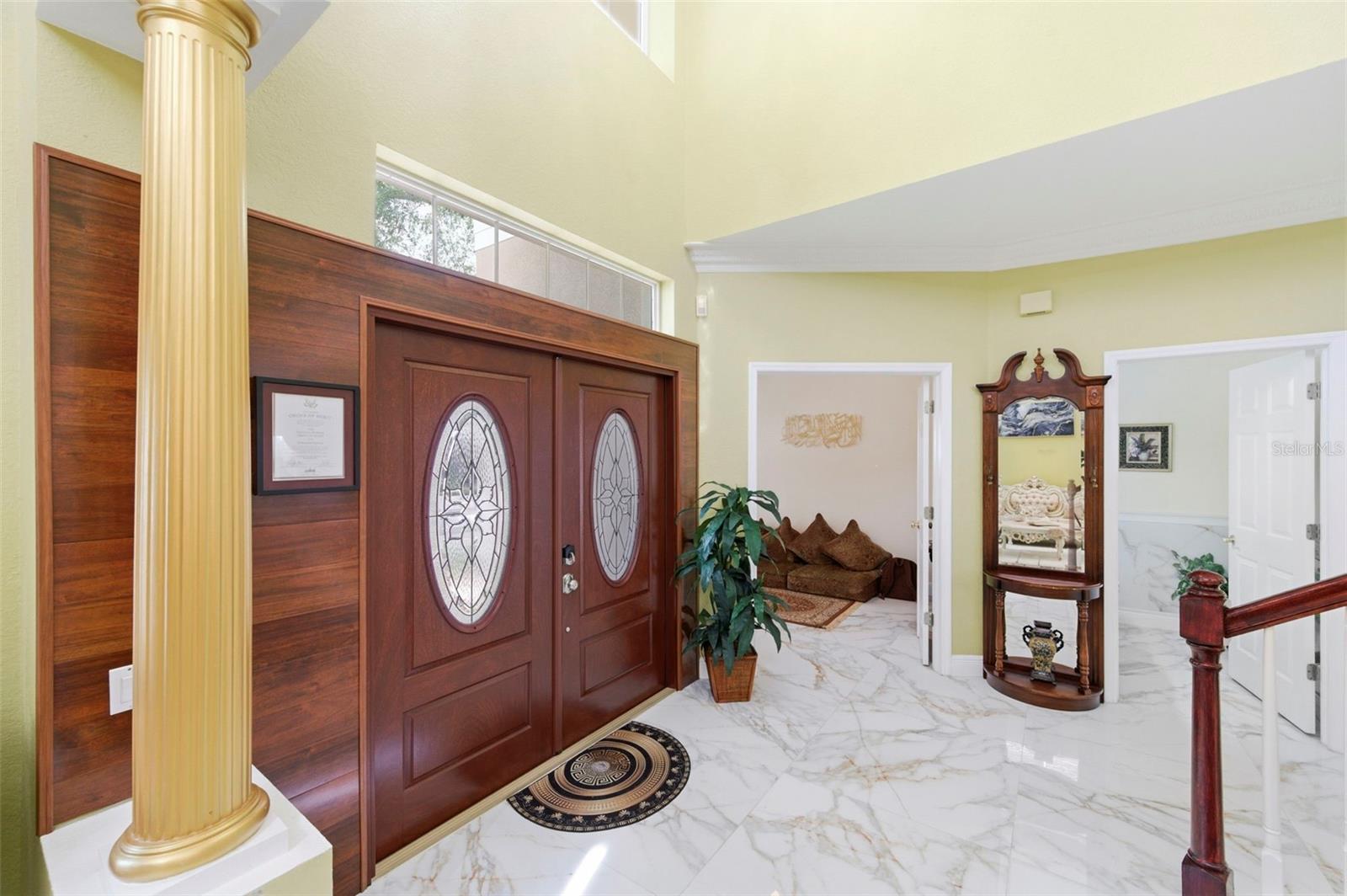 9207 Meadow Lane, Tampa, FL 33647