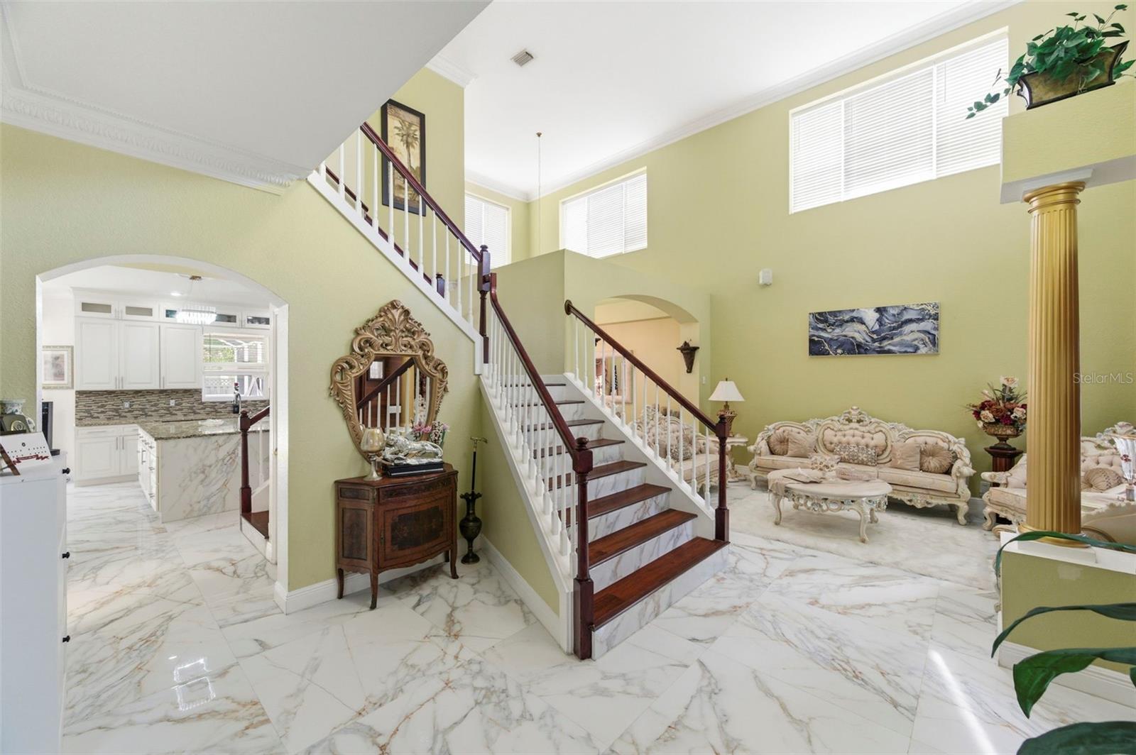 9207 Meadow Lane, Tampa, FL 33647