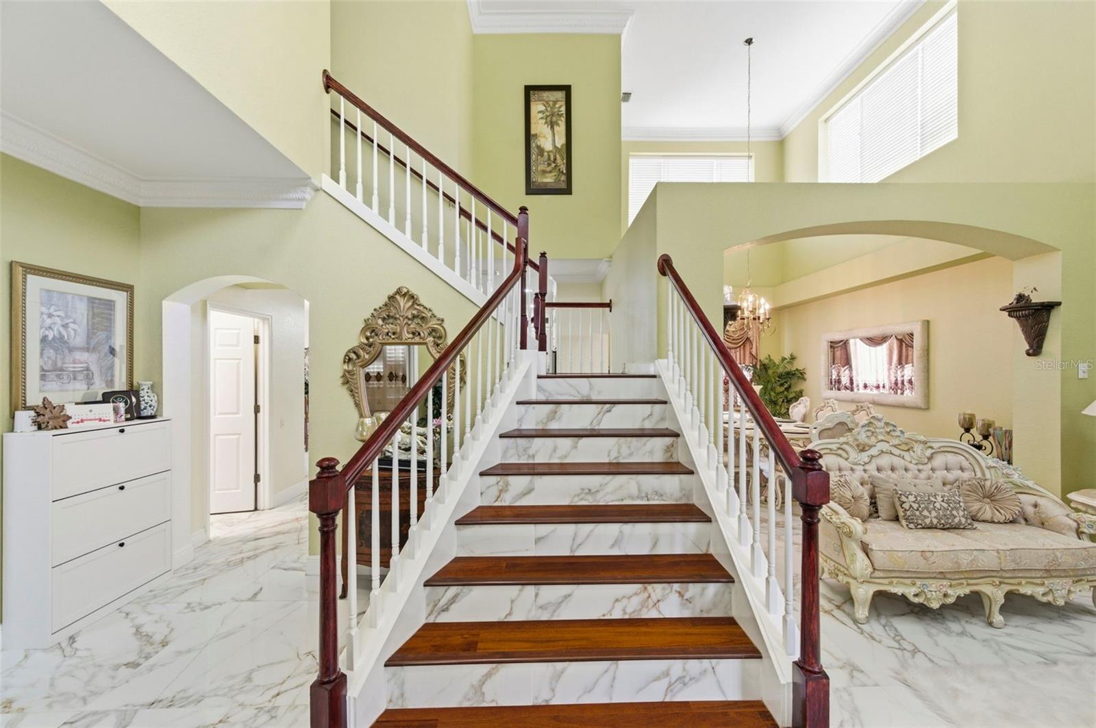 9207 Meadow Lane, Tampa, FL 33647