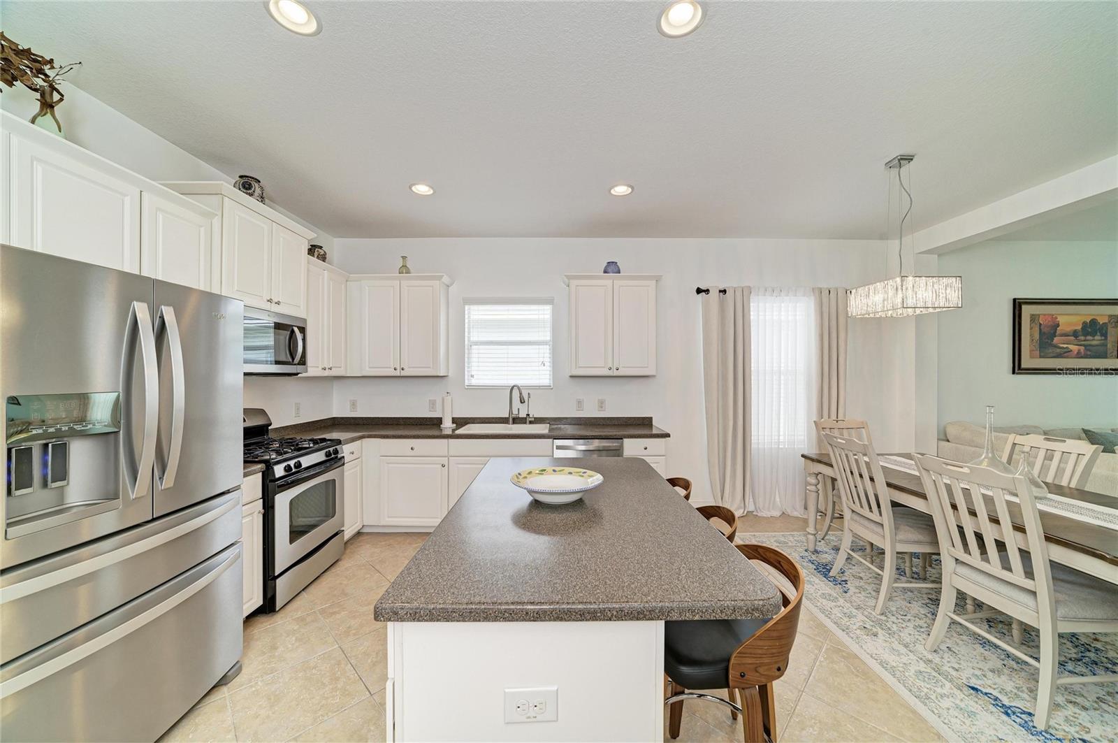 4650 Woodbrook, Sarasota, FL 34243