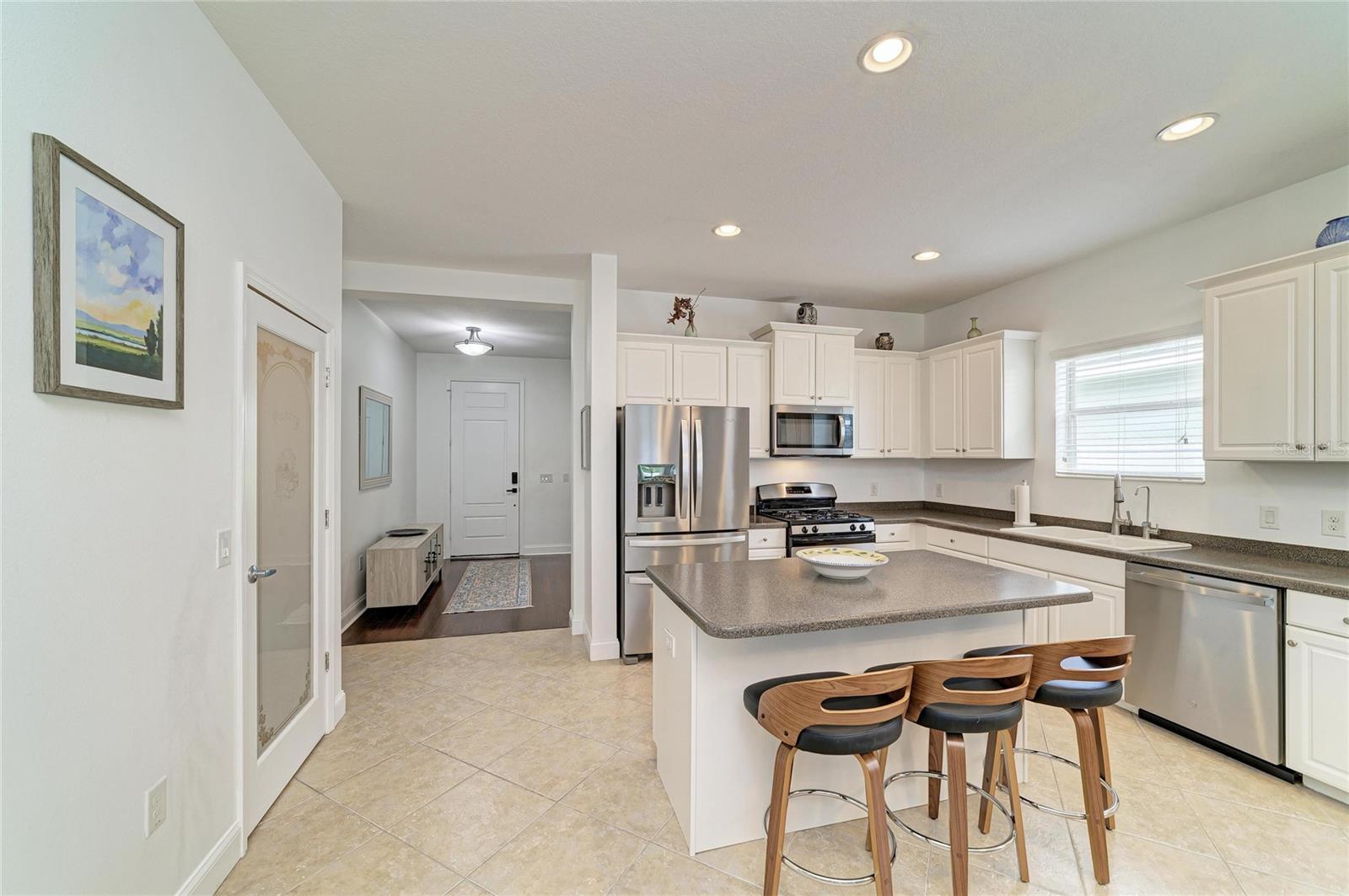 4650 Woodbrook, Sarasota, FL 34243