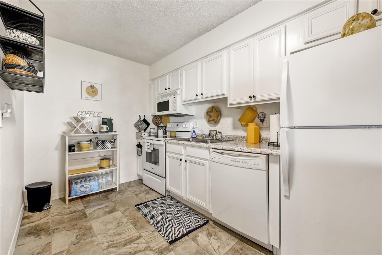 704 Haven Unit 704, Tarpon Springs, FL 34689