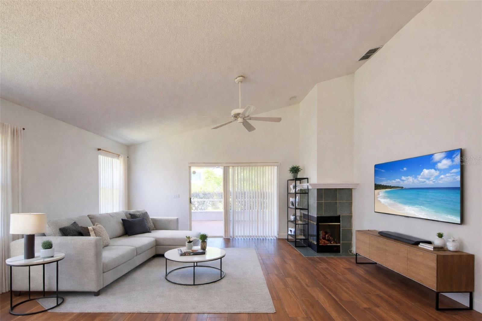 635 Rochester, Davenport, FL 33897