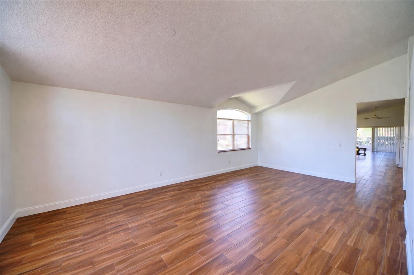 635 Rochester, Davenport, FL 33897