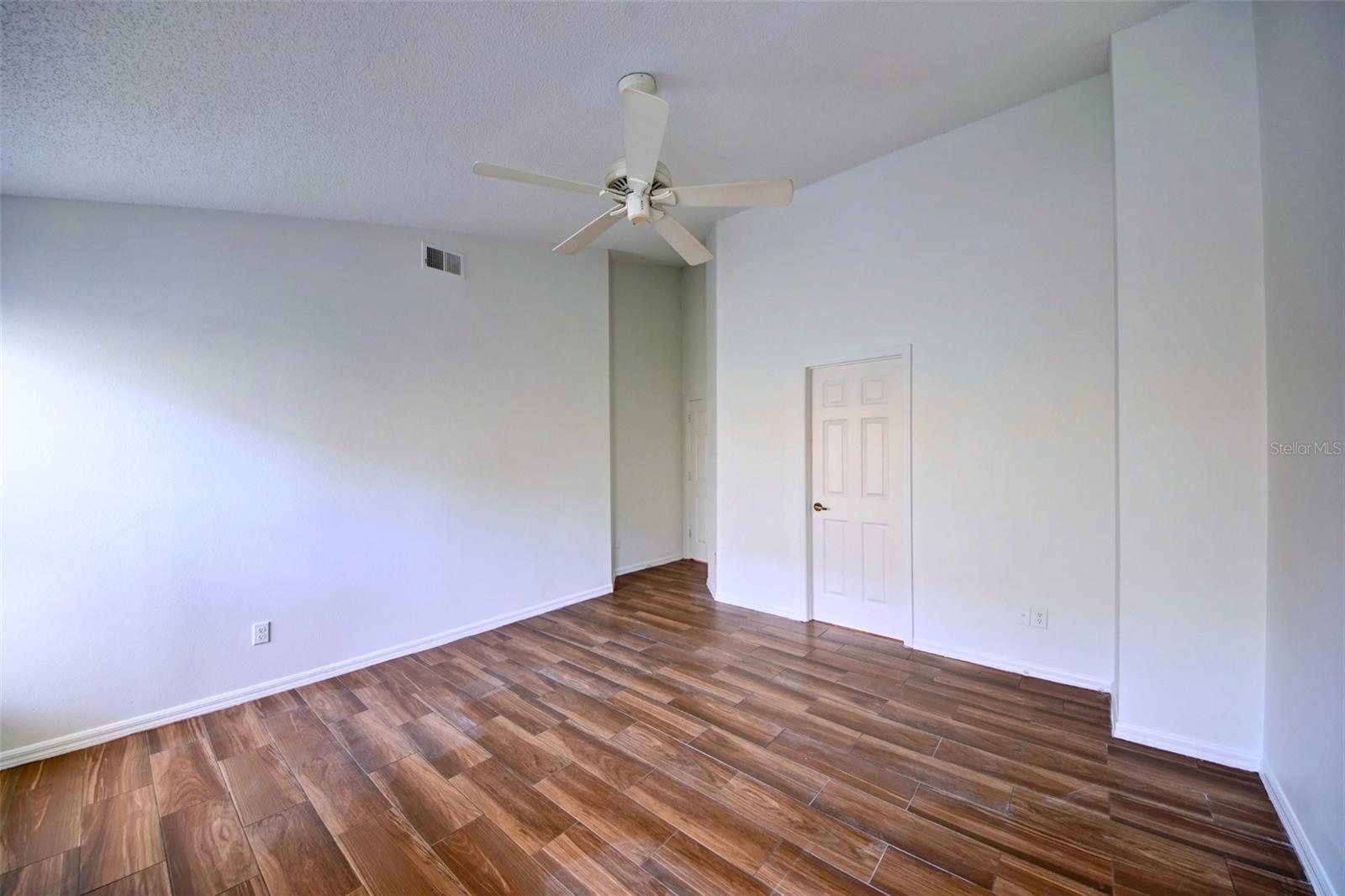 635 Rochester, Davenport, FL 33897