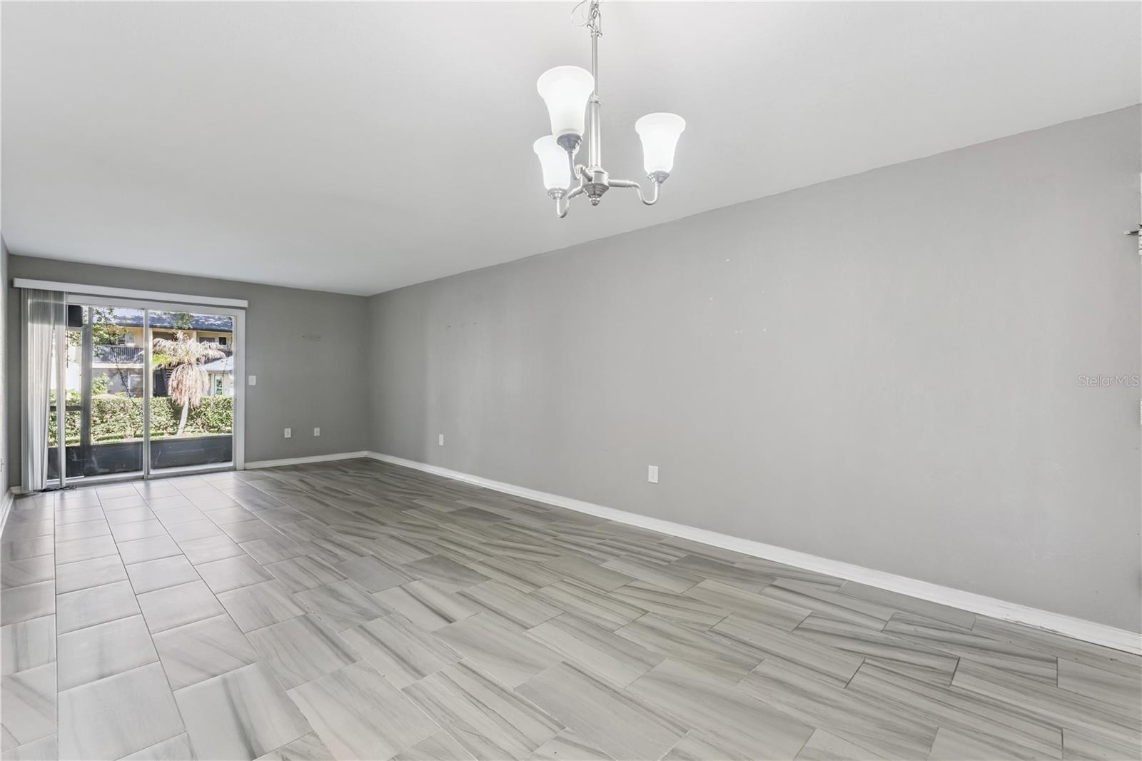 950 Lake Destiny Unit B, Altamonte Springs, FL 32714