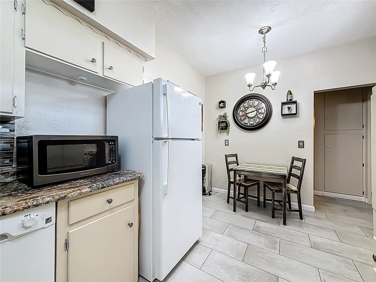 4051 58th Unit 239c, St Petersburg, FL 33709