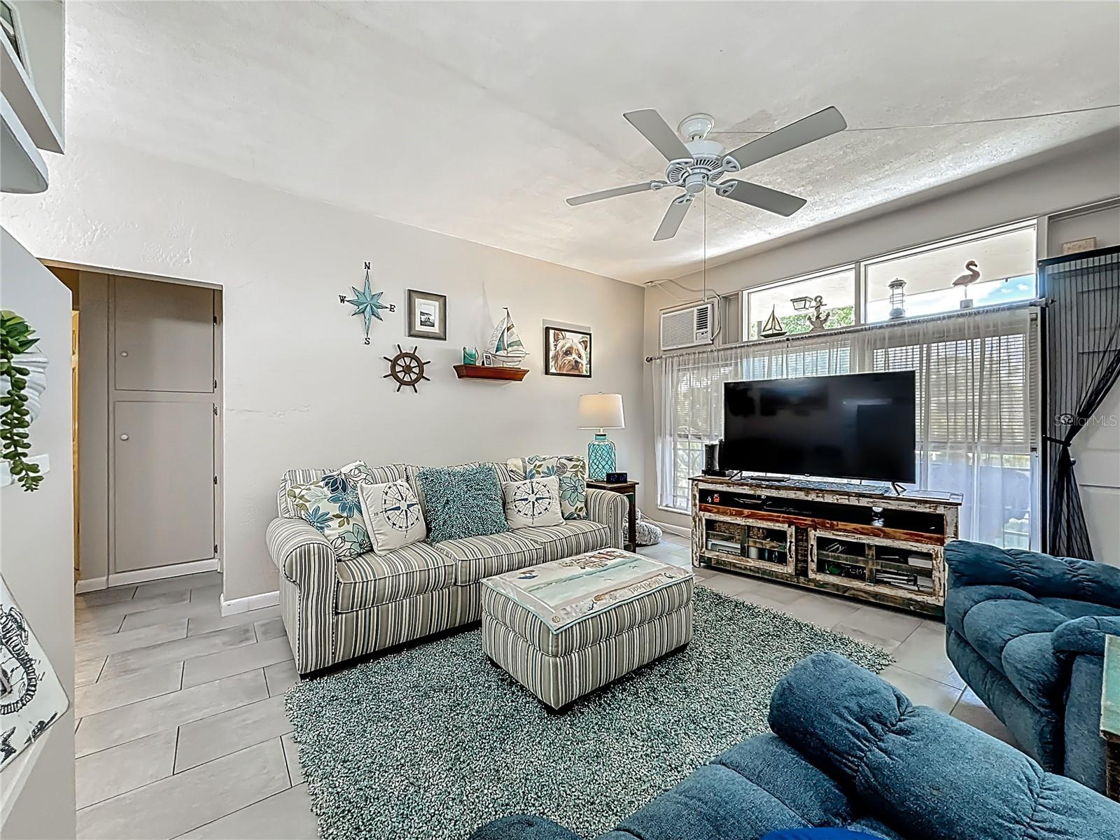 4051 58th Unit 239c, St Petersburg, FL 33709