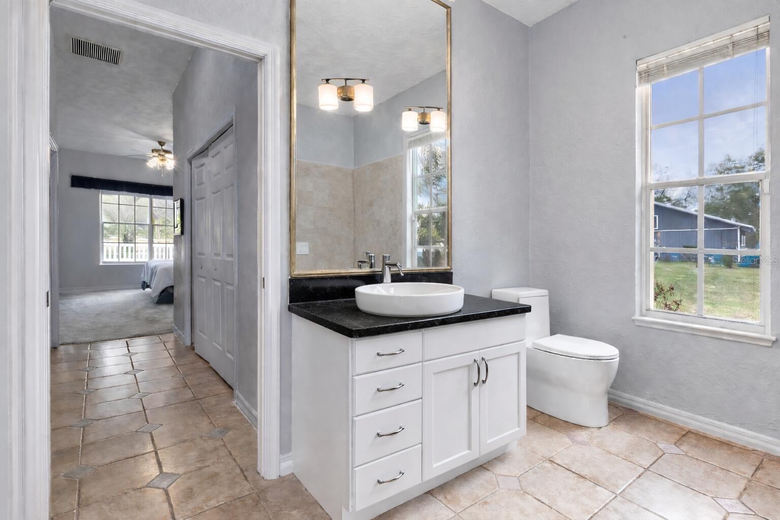 33015 Sahara, Sorrento, FL 32776
