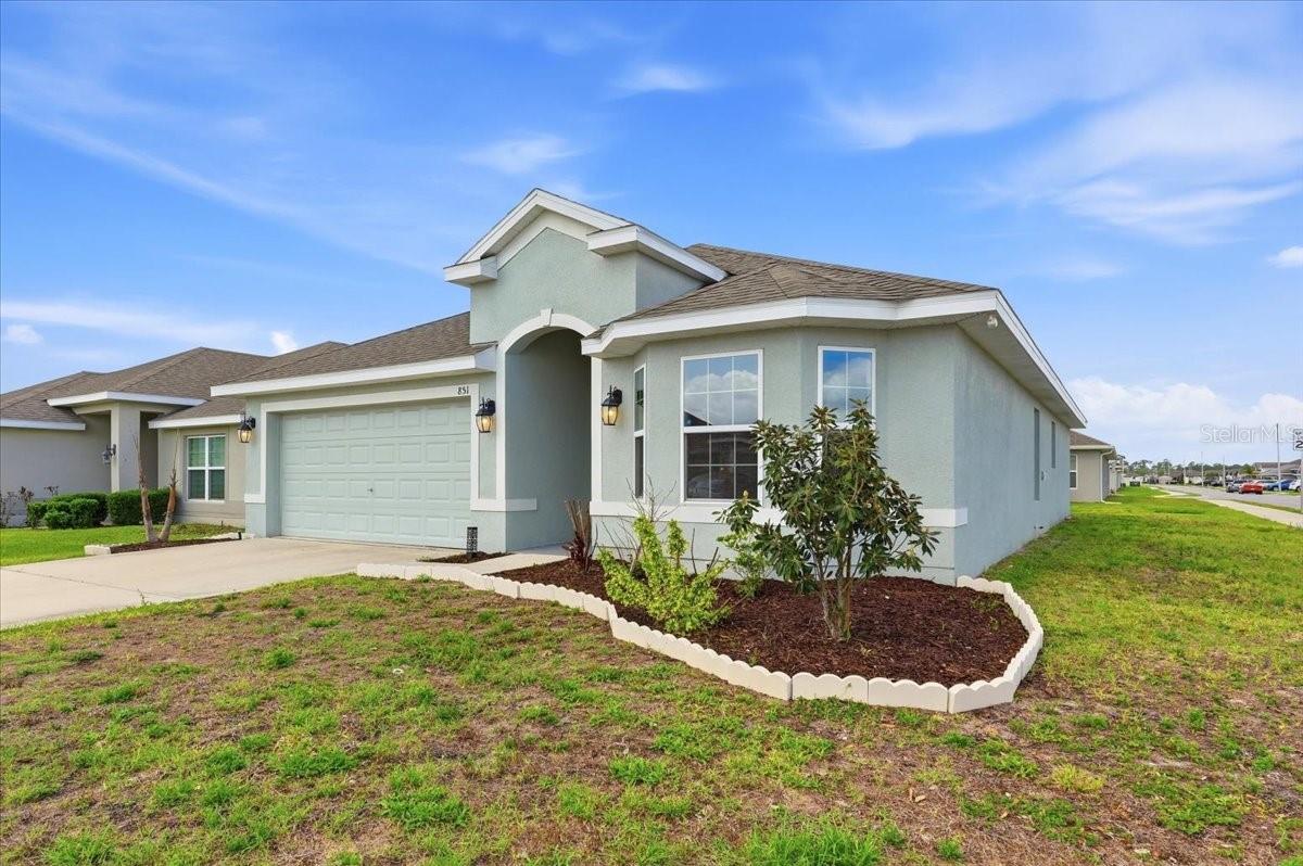851 Vienna, Winter Haven, FL 33884
