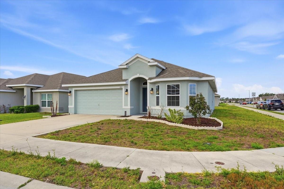 851 Vienna, Winter Haven, FL 33884