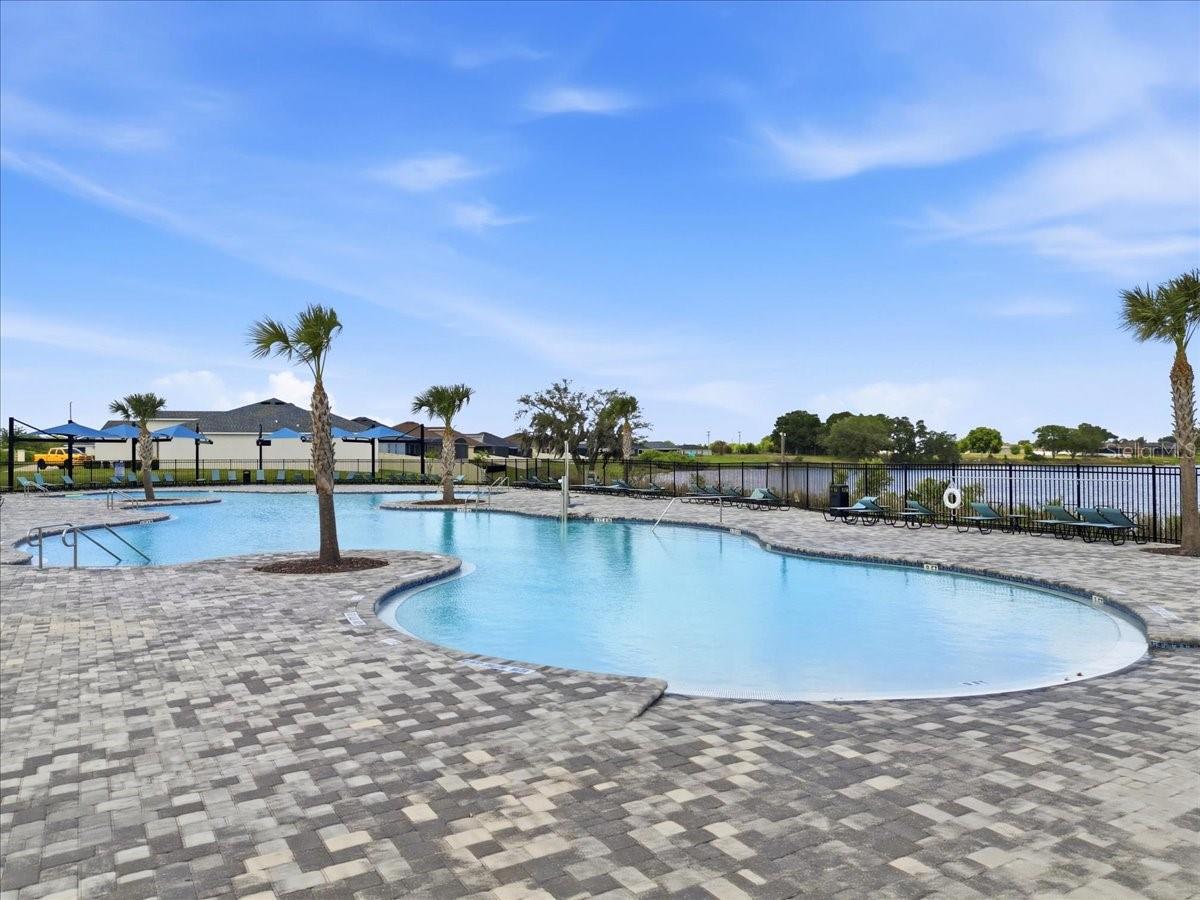 851 Vienna, Winter Haven, FL 33884