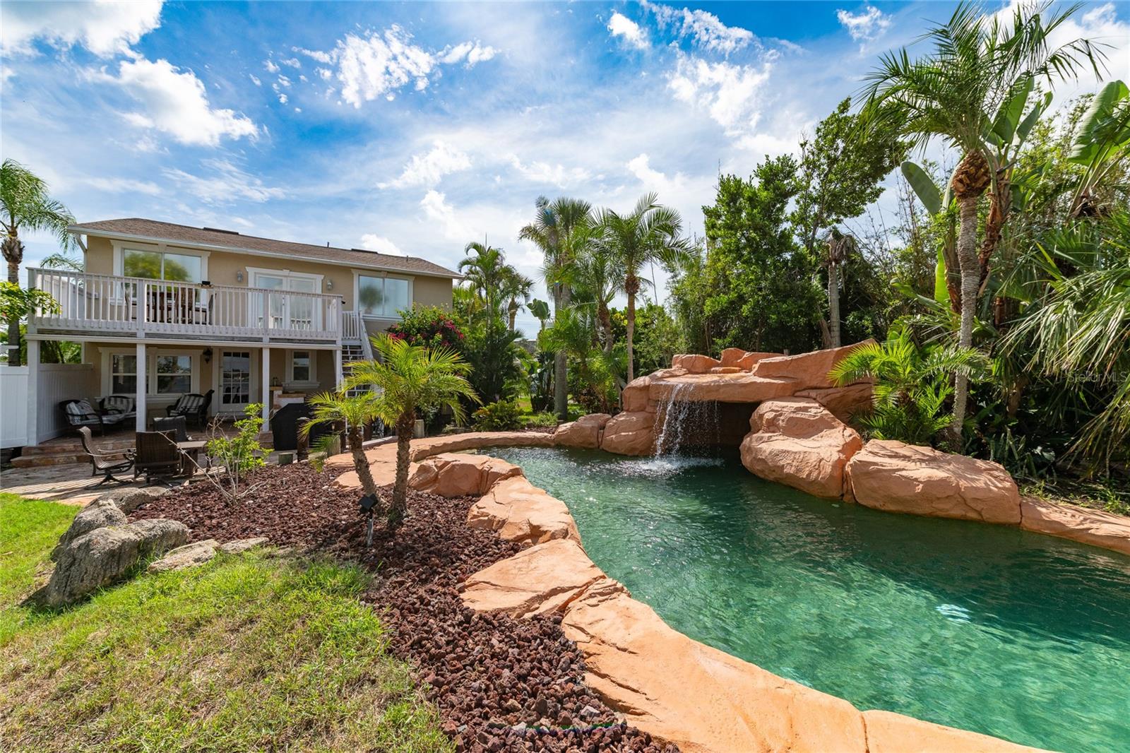 2904 S Peninsula Dr, Daytona Beach Shores, FL 32118