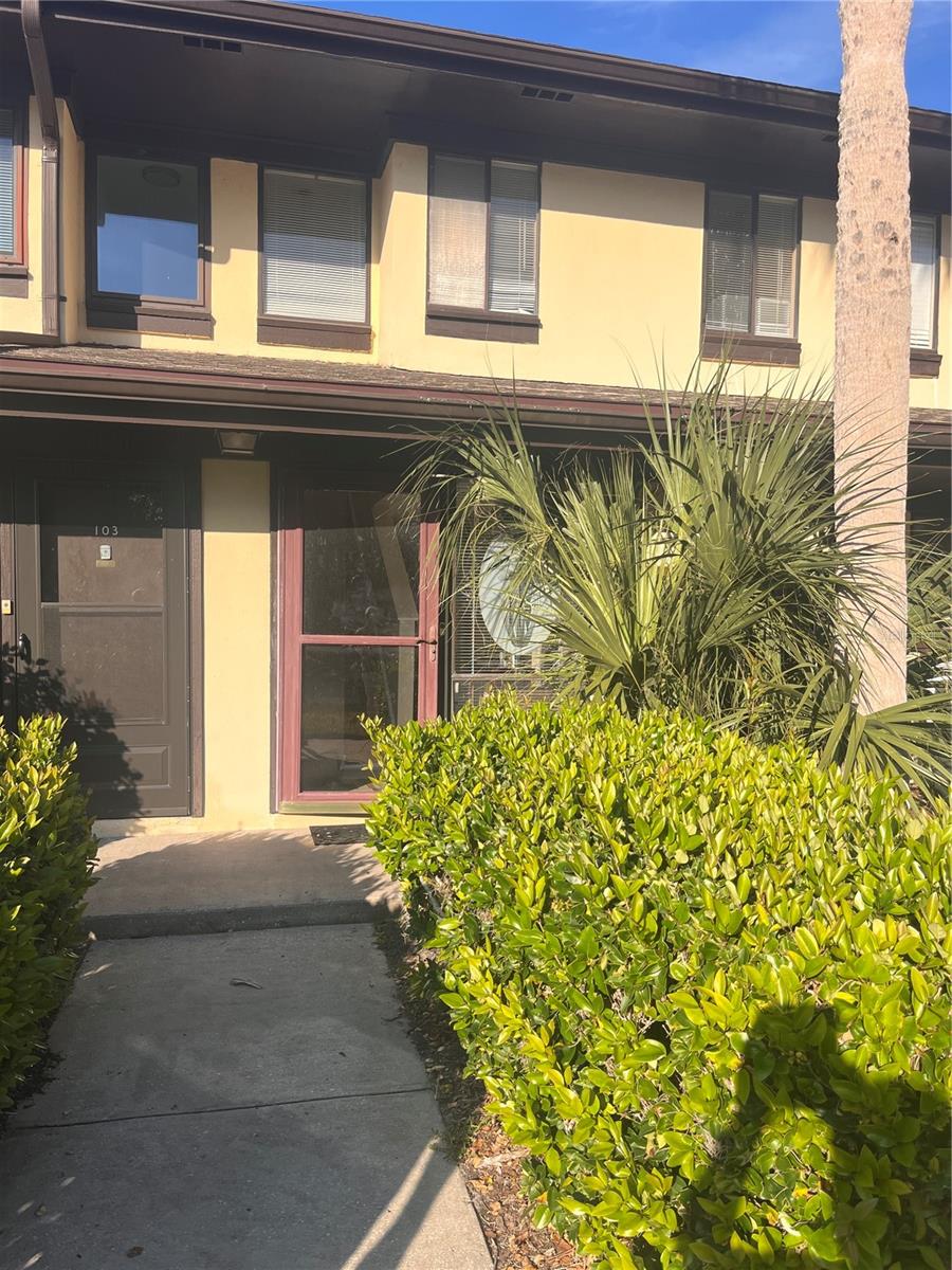 58 Club House Unit 104, Palm Coast, FL 32137