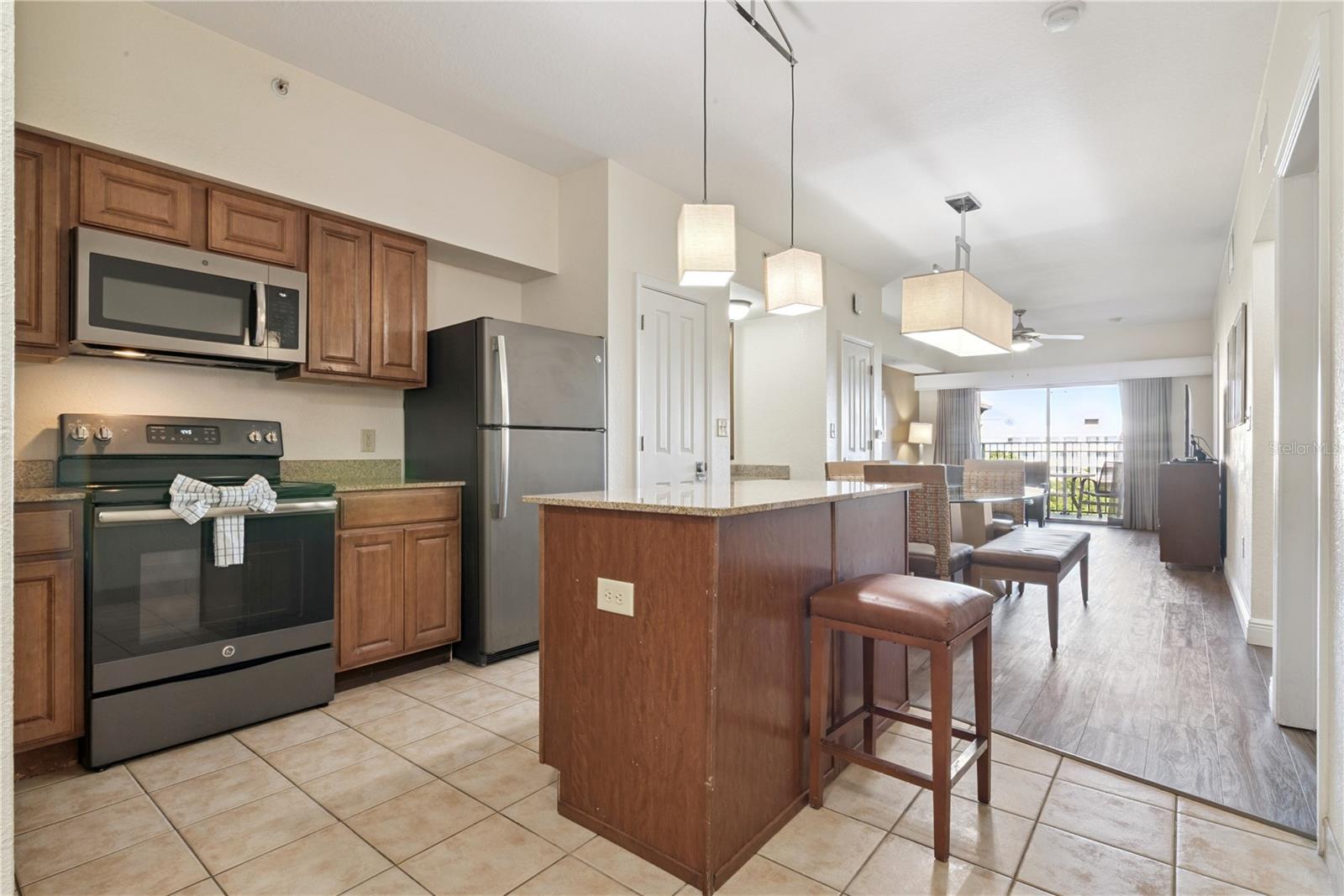 12538 Floridays Resort Unit 602c, Orlando, FL 32821
