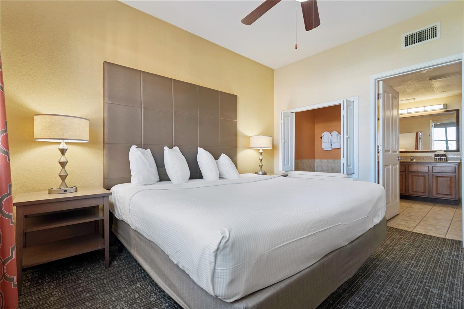 12538 Floridays Resort Unit 602c, Orlando, FL 32821