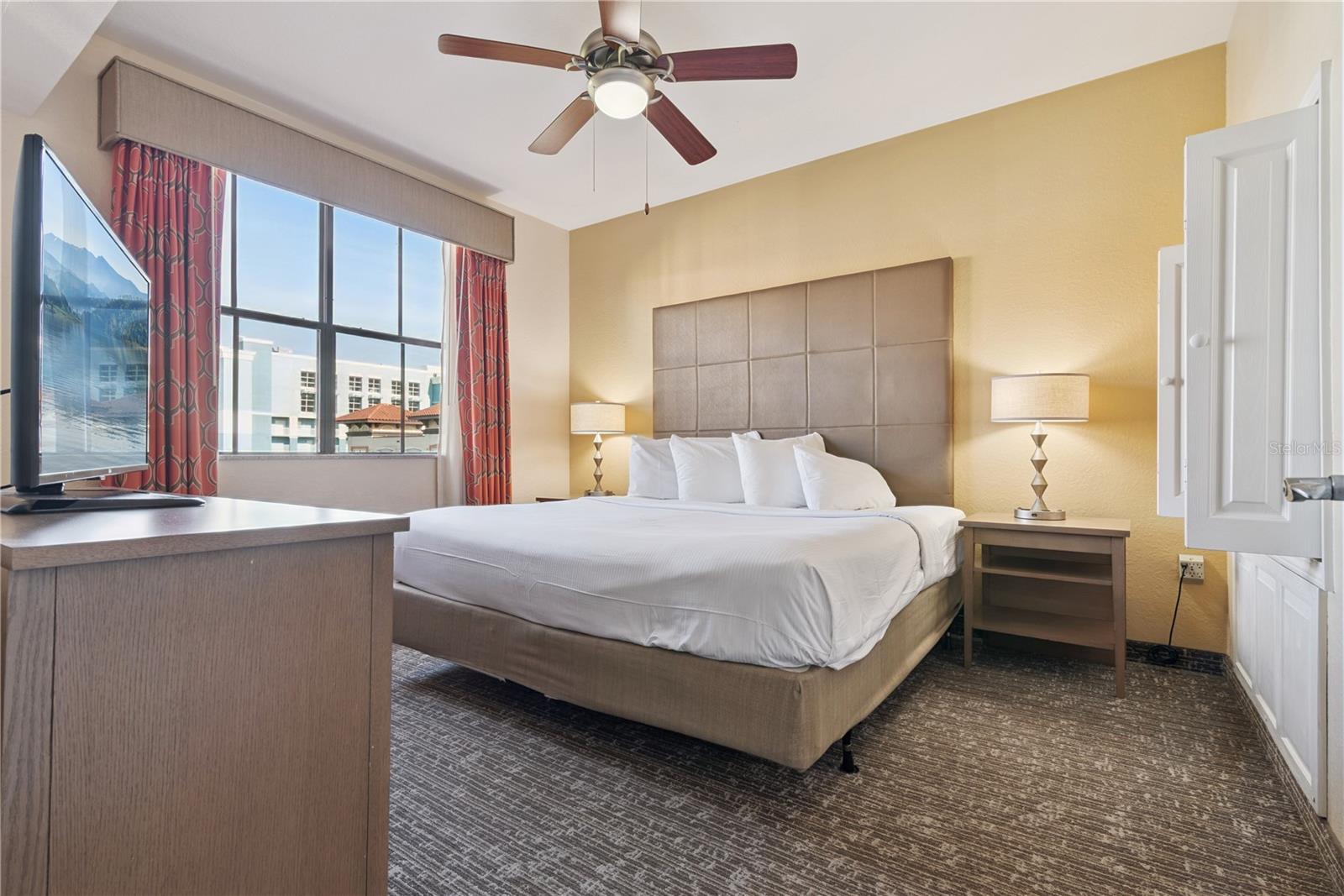 12538 Floridays Resort Unit 602c, Orlando, FL 32821