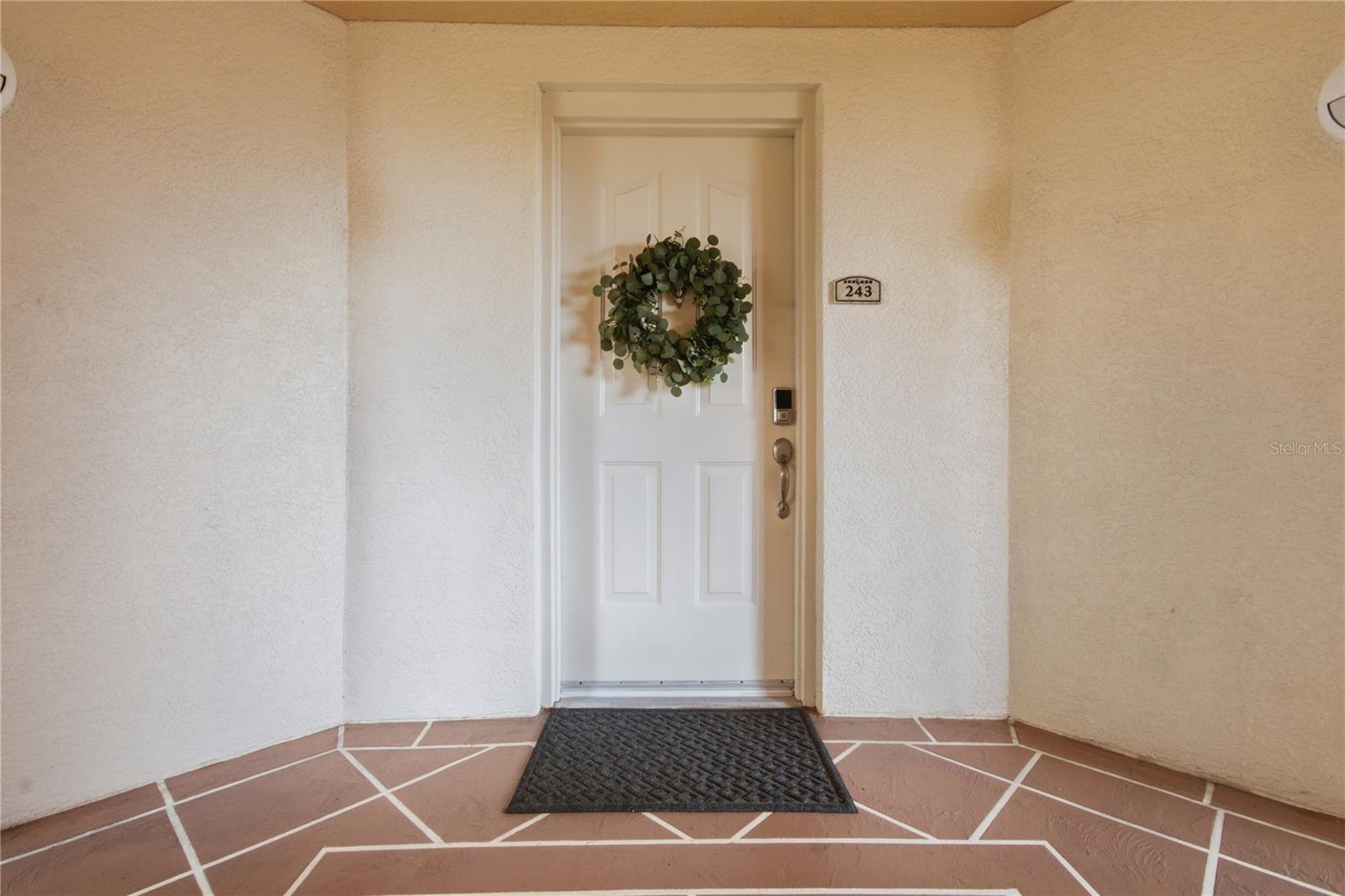 12055 Gandy Unit 243, St Petersburg, FL 33702