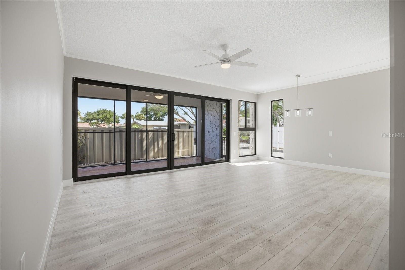 500 Park Unit 106, Venice, FL 34285