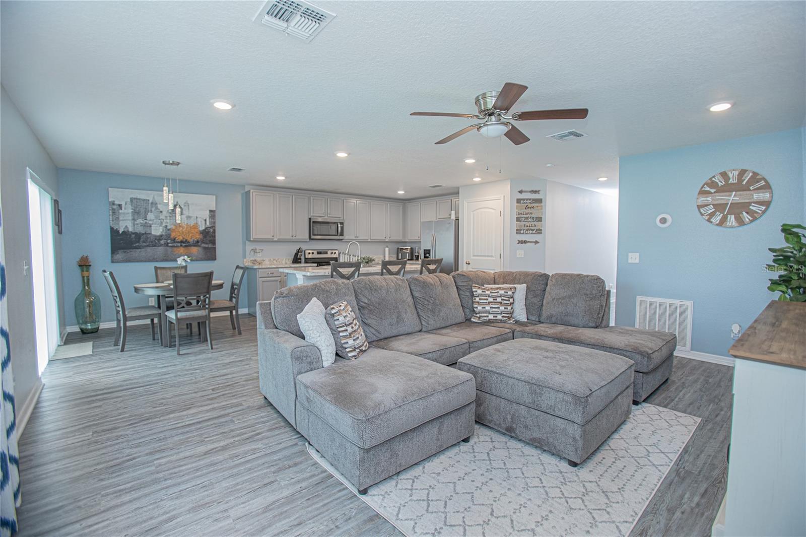 214 Linda, Auburndale, FL 33823