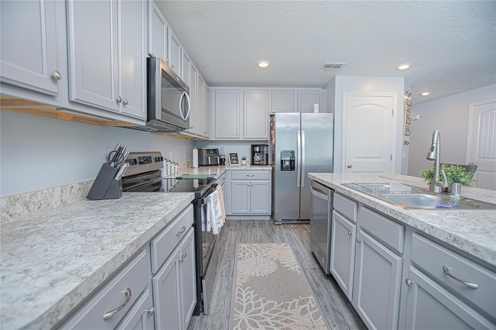 214 Linda, Auburndale, FL 33823