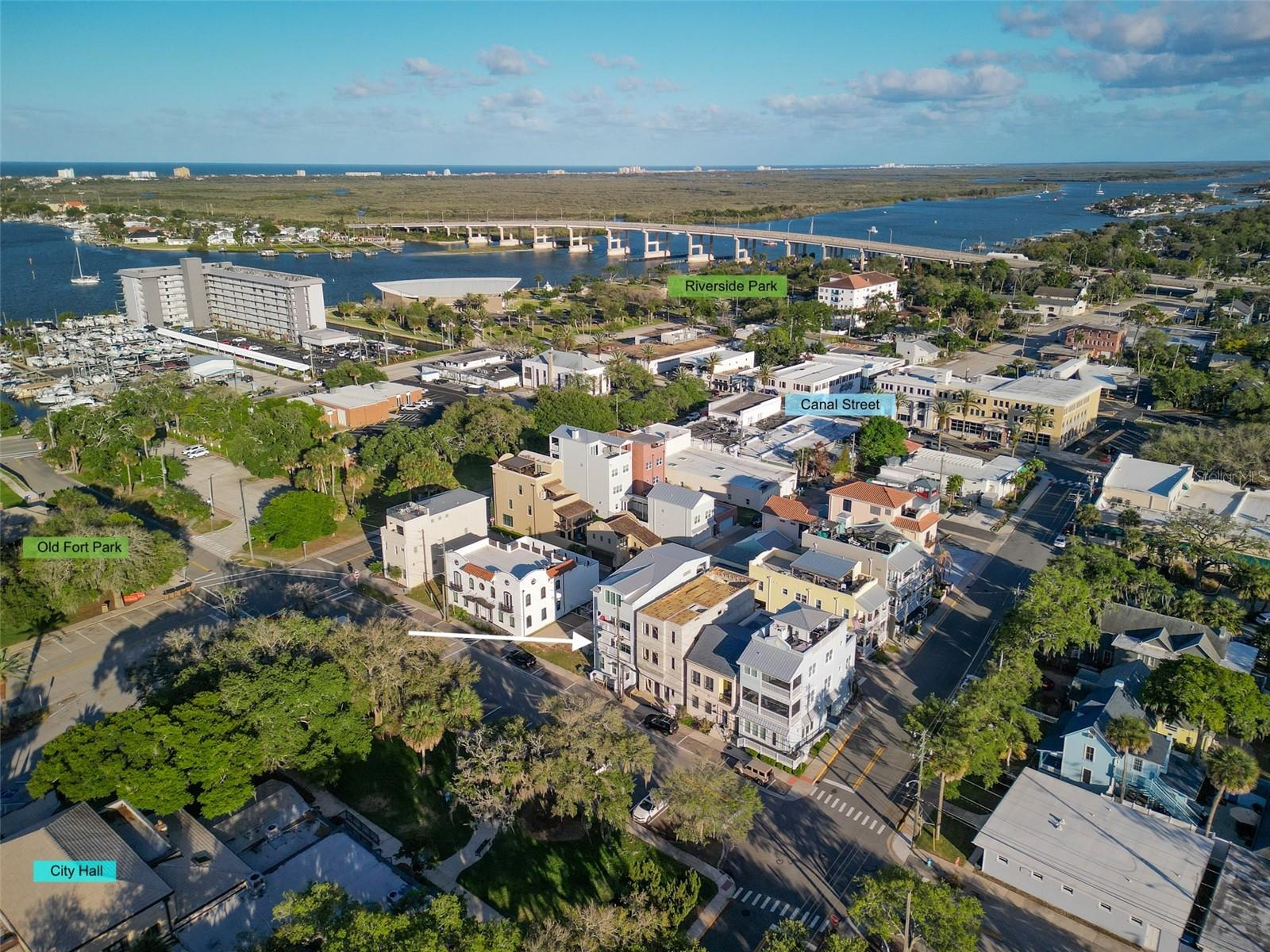 140 Julia, New Smyrna Beach, FL 32168