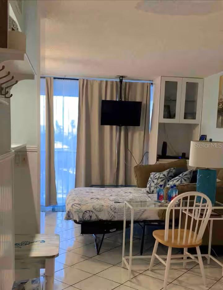 800 Bayway Unit 26, Clearwater Beach, FL 33767