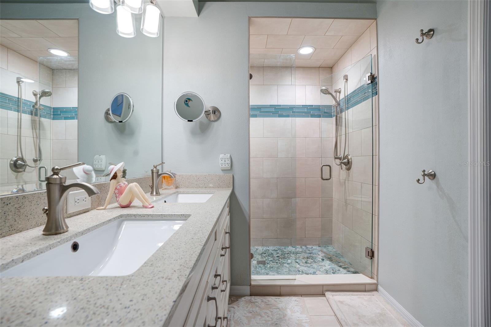 5310 Hyland Hills Unit 2124, Sarasota, FL 34241