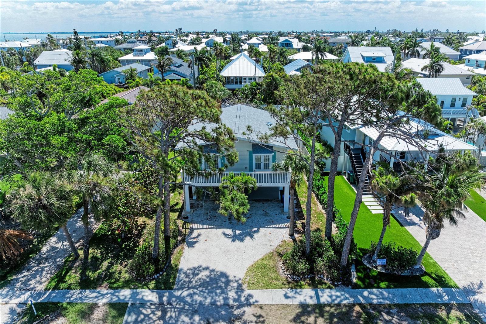 517 Spring, Anna Maria, FL 34216