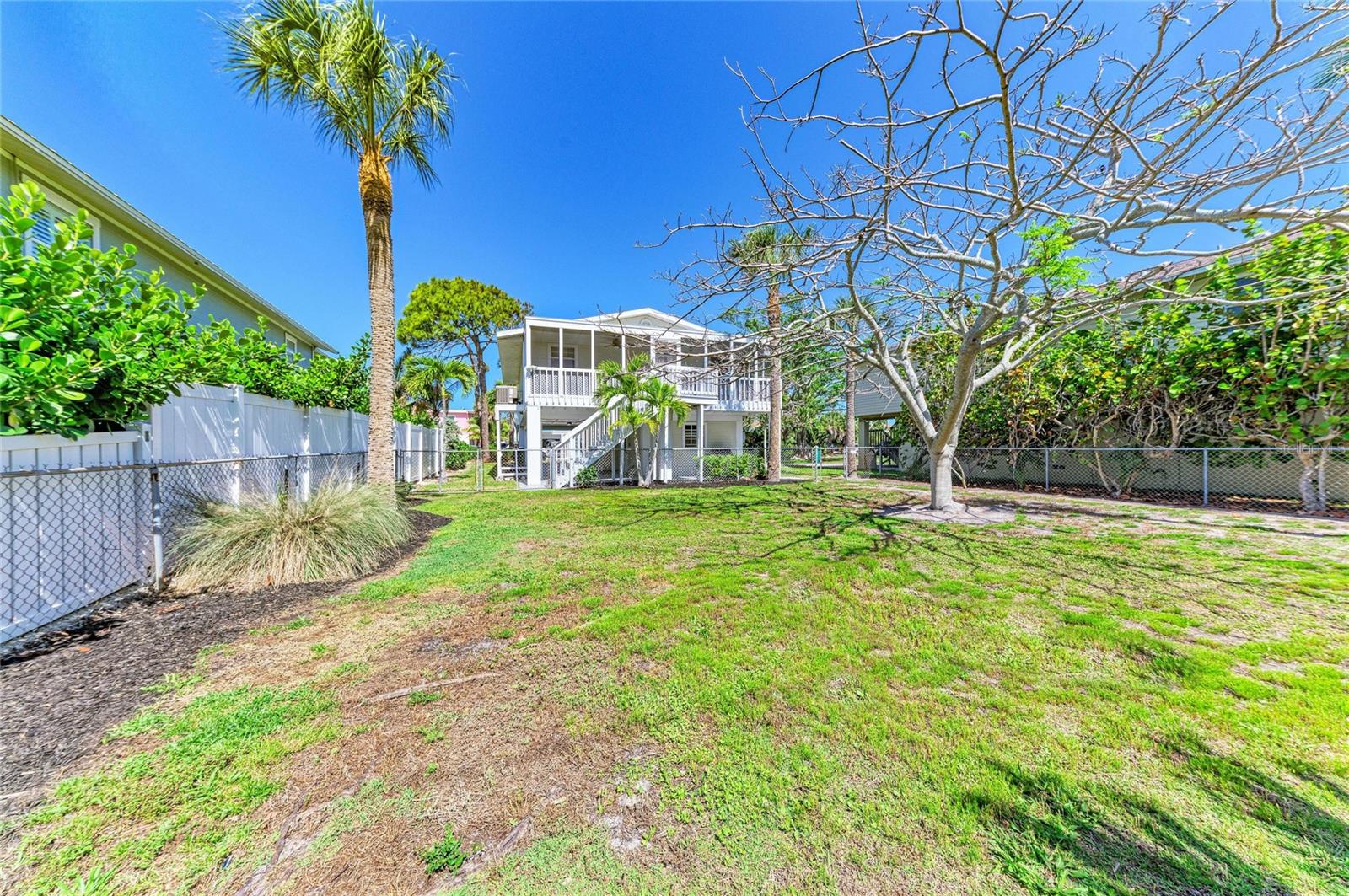 517 Spring, Anna Maria, FL 34216