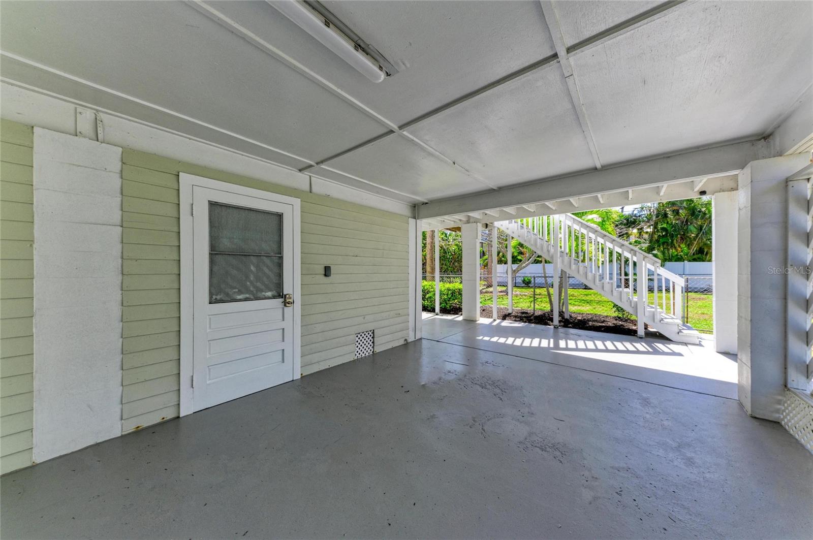 517 Spring, Anna Maria, FL 34216