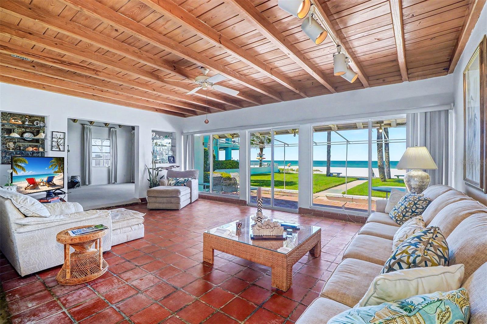 18206 Sunset, Redington Shores, FL 33708