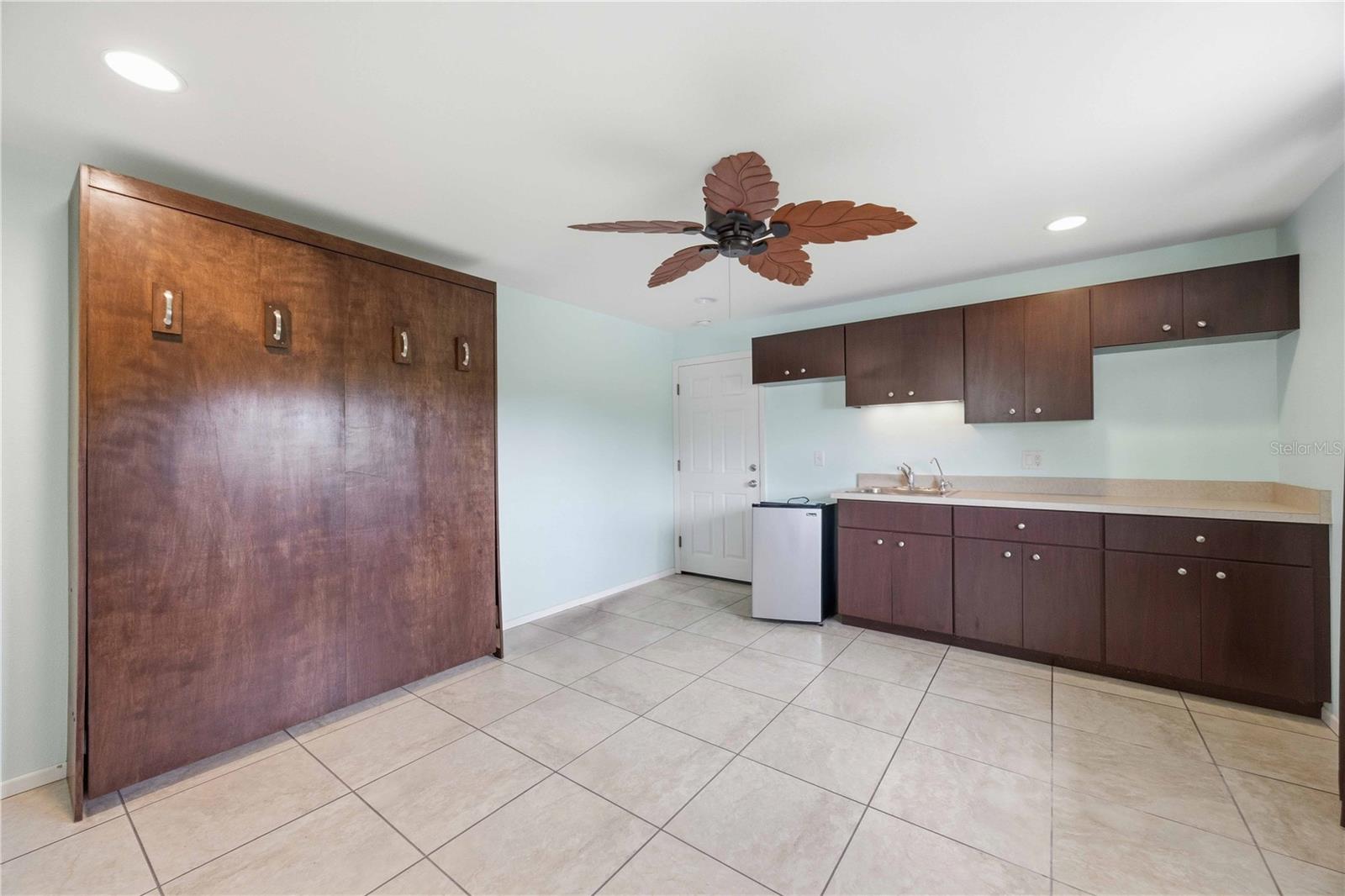 917 Church, Venice, FL 34285