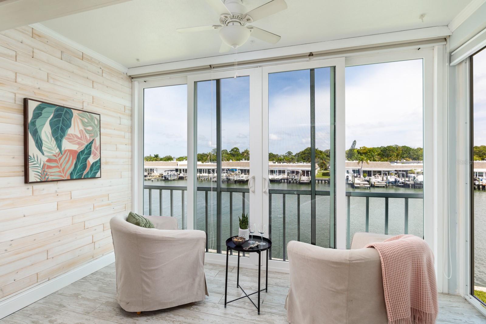 1 Boca Ciega Point Unit 204, St Petersburg, FL 33708