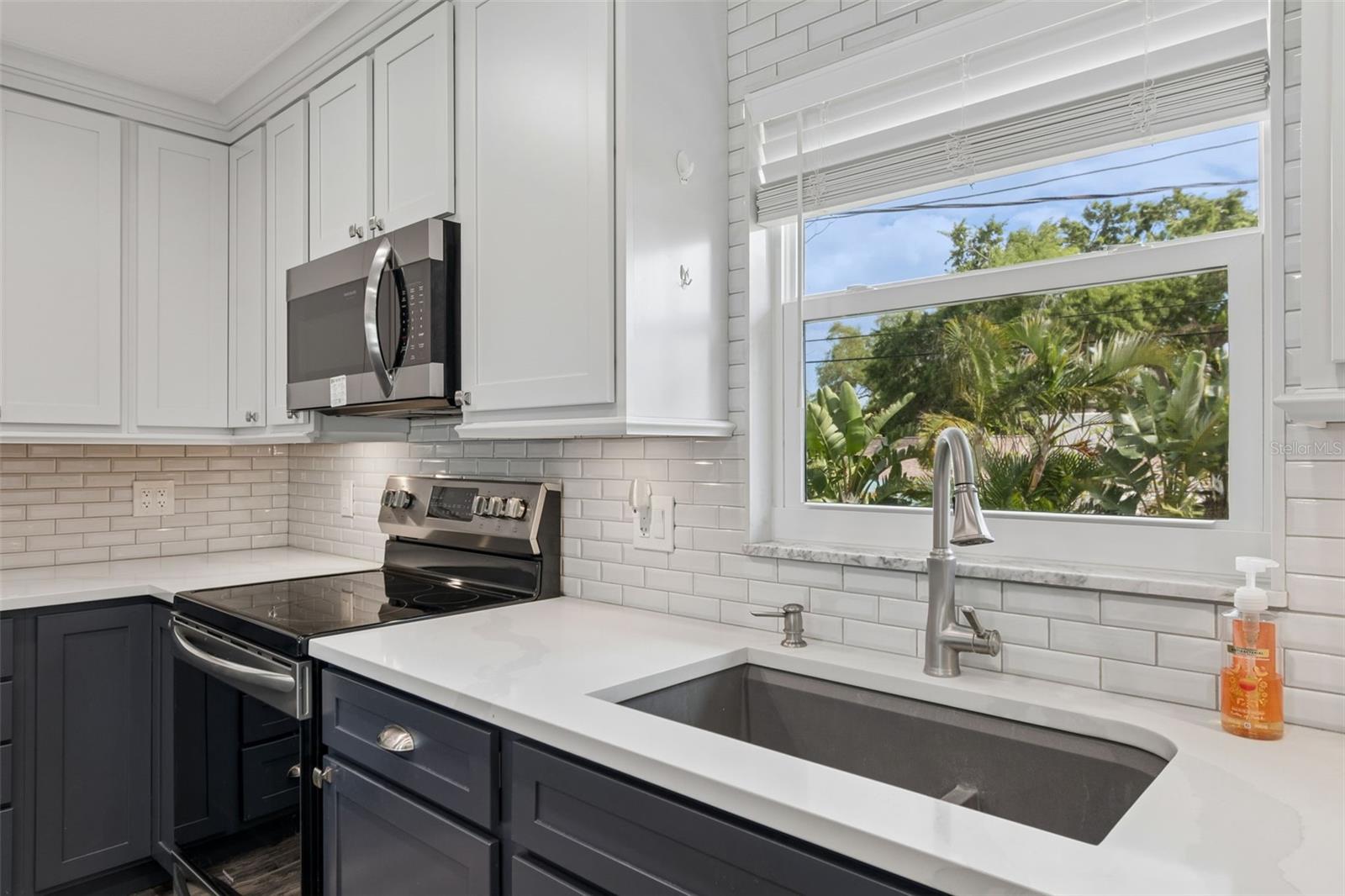 13548 Bellewood, Seminole, FL 33776