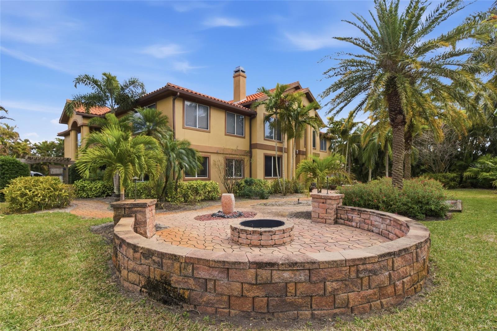 303 Sunny, Belleair, FL 33756