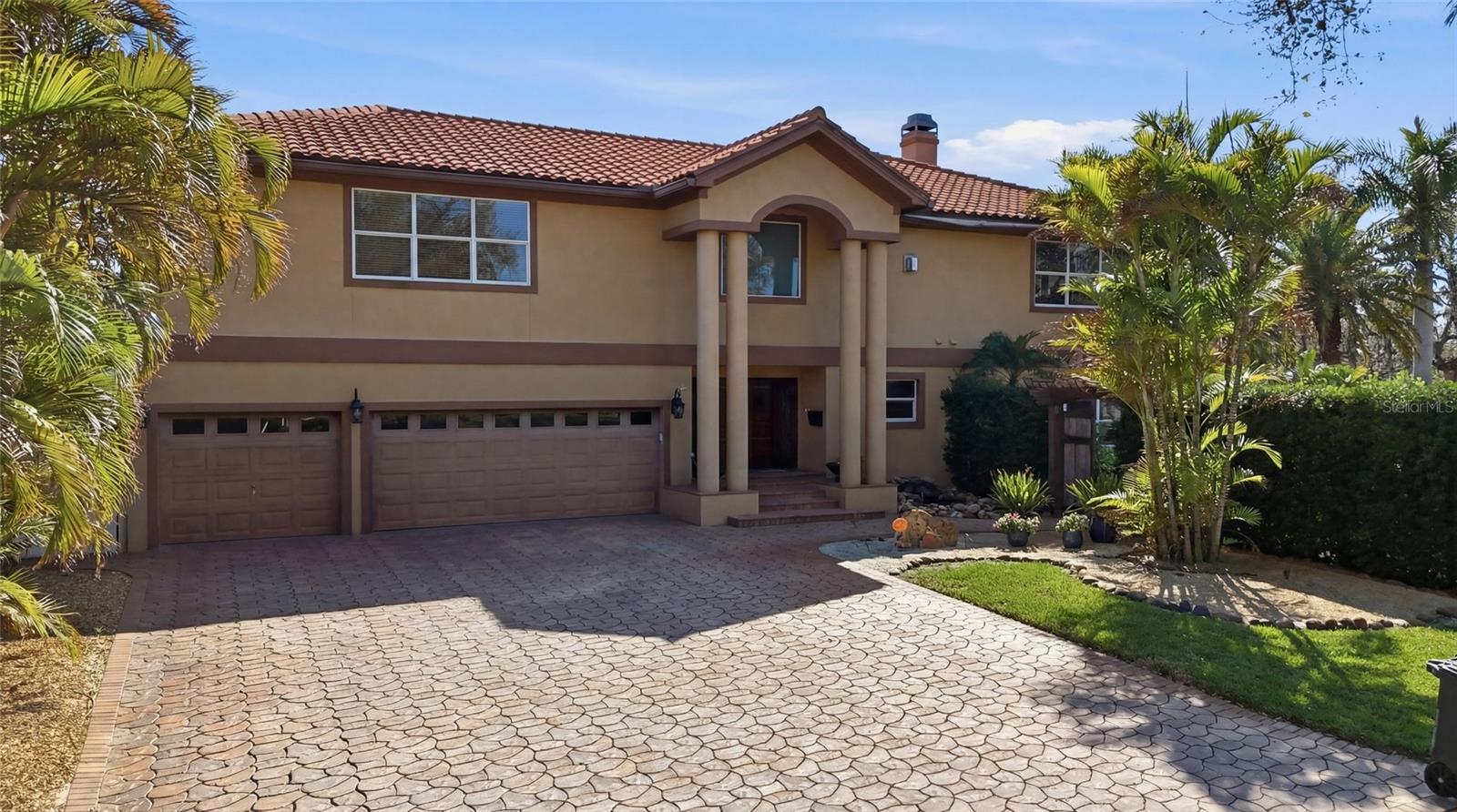 303 Sunny, Belleair, FL 33756