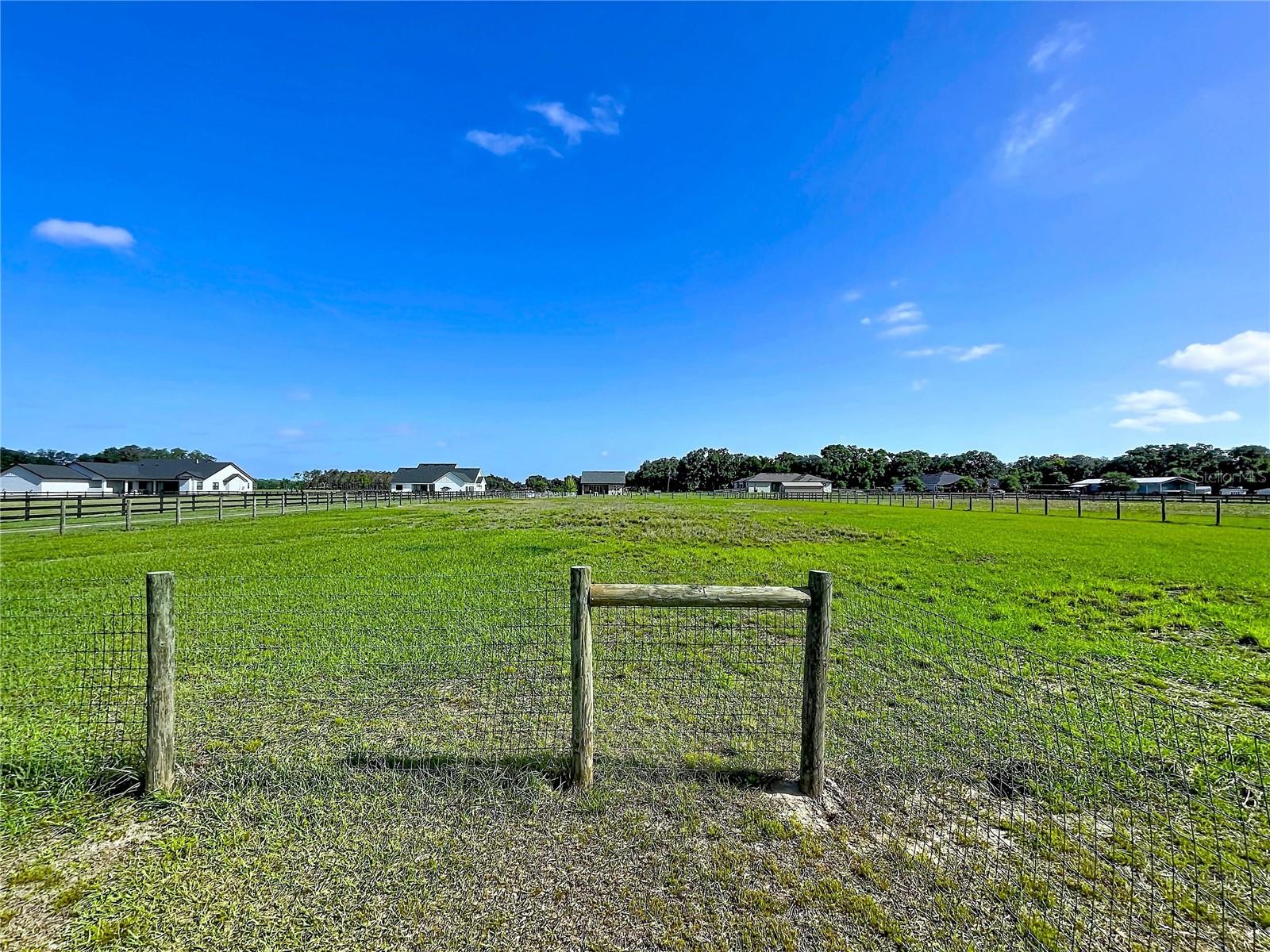 3063 English, Plant City, FL 33567