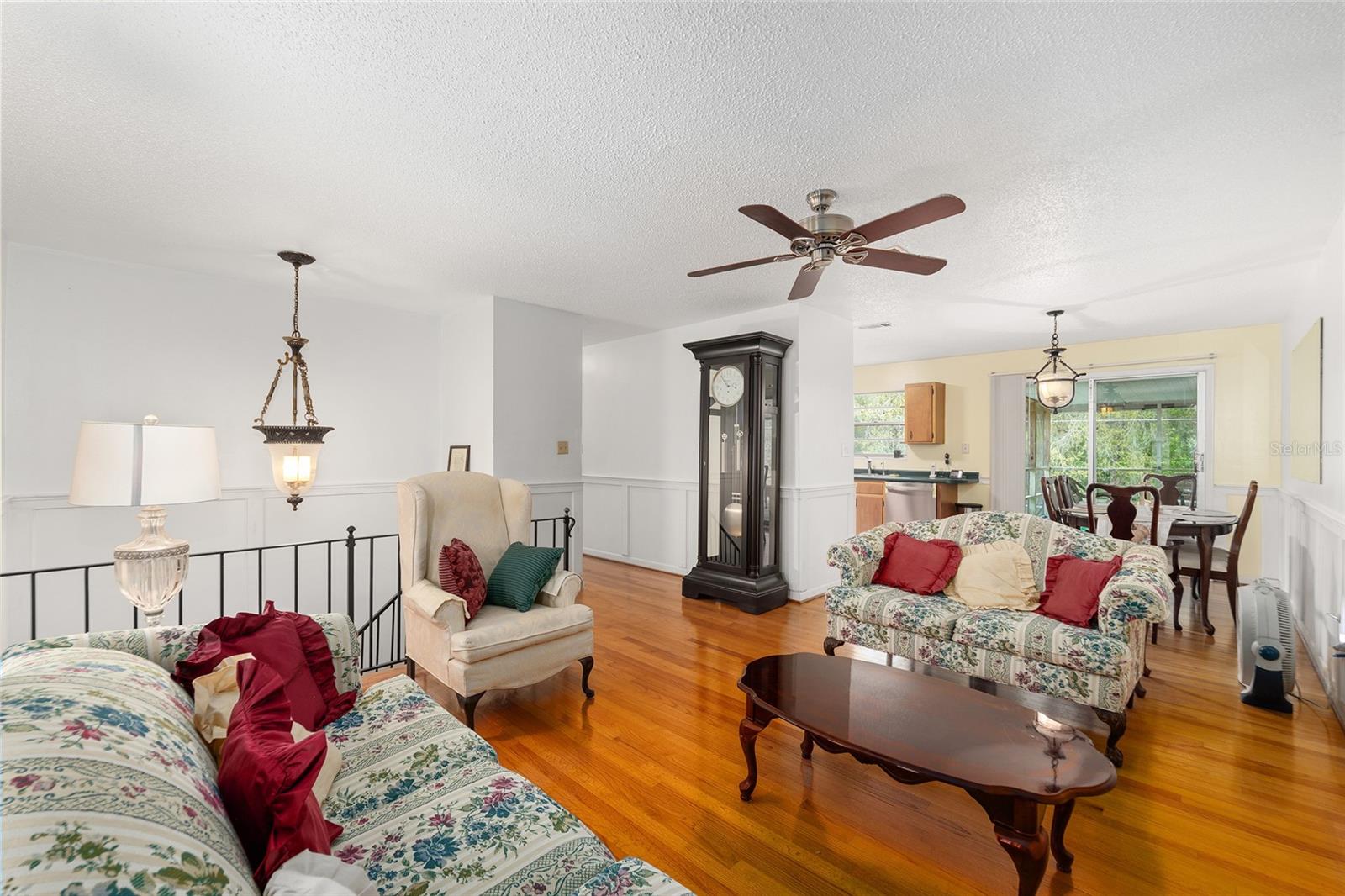 505 37th, Gainesville, FL 32609