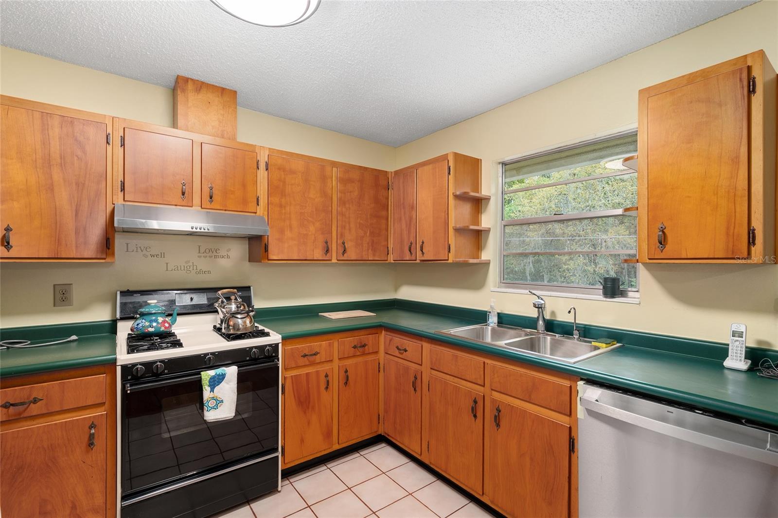 505 37th, Gainesville, FL 32609
