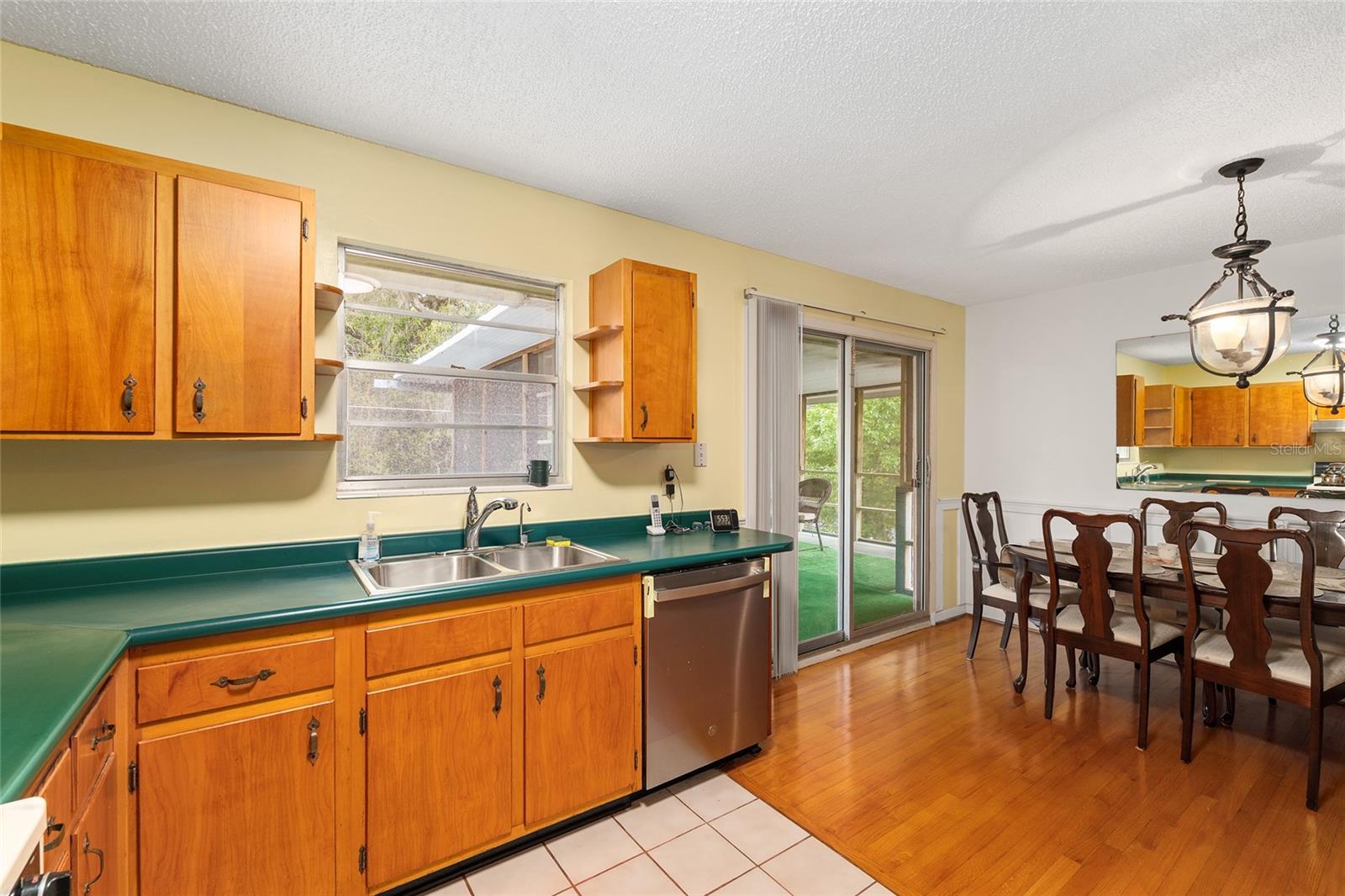 505 37th, Gainesville, FL 32609