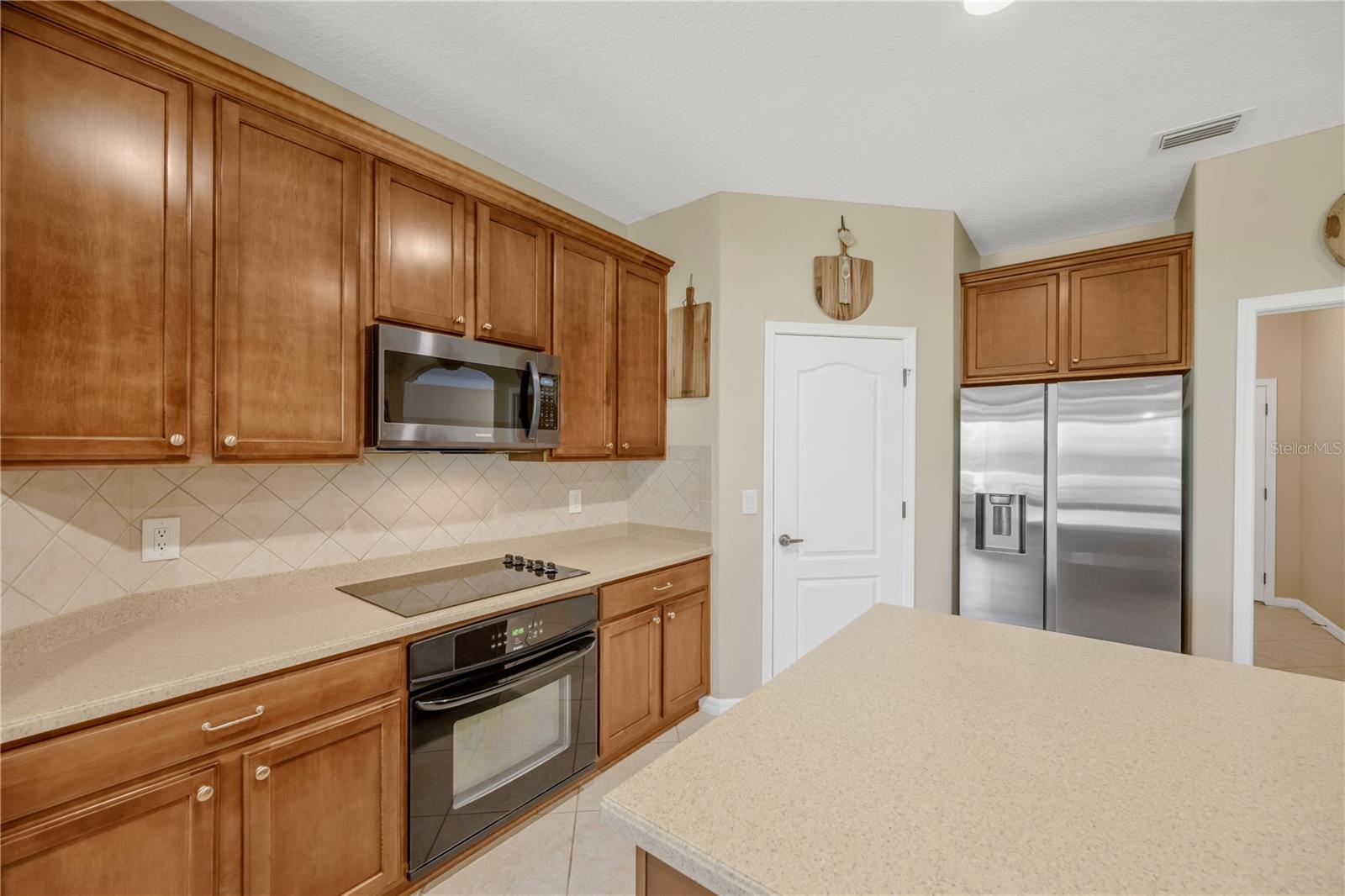 9313 Lisbon, Seffner, FL 33584