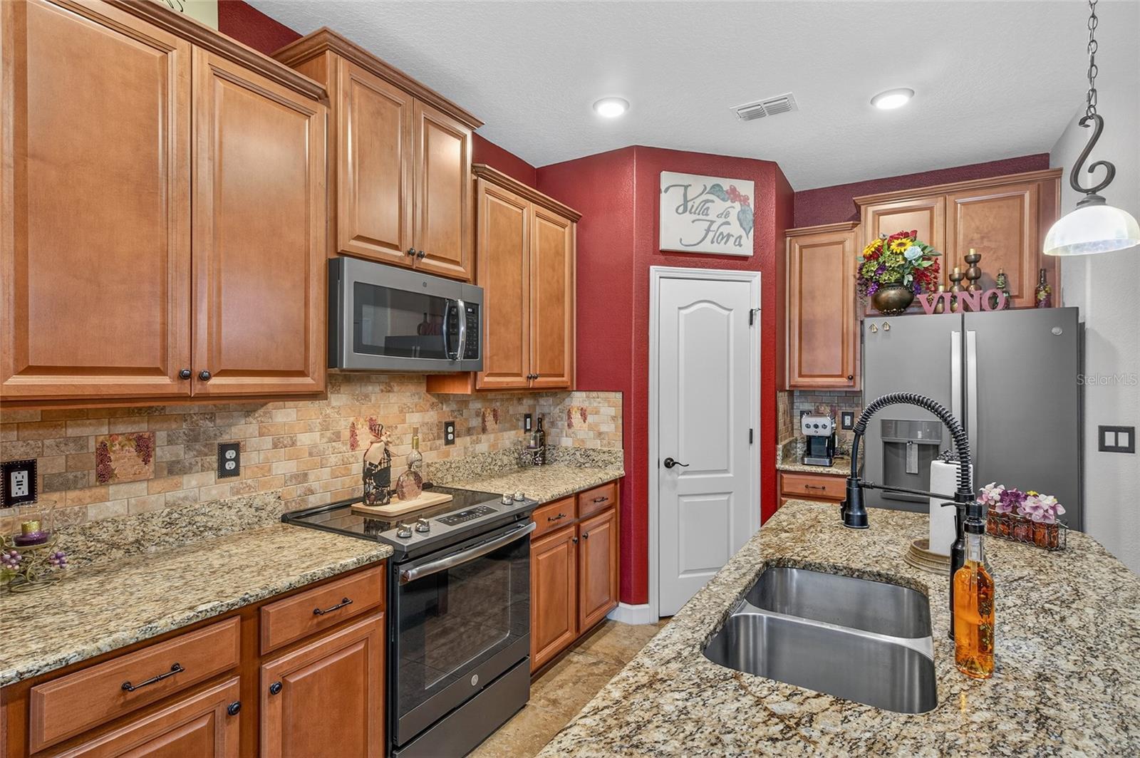 2202 Romanum, Winter Garden, FL 34787